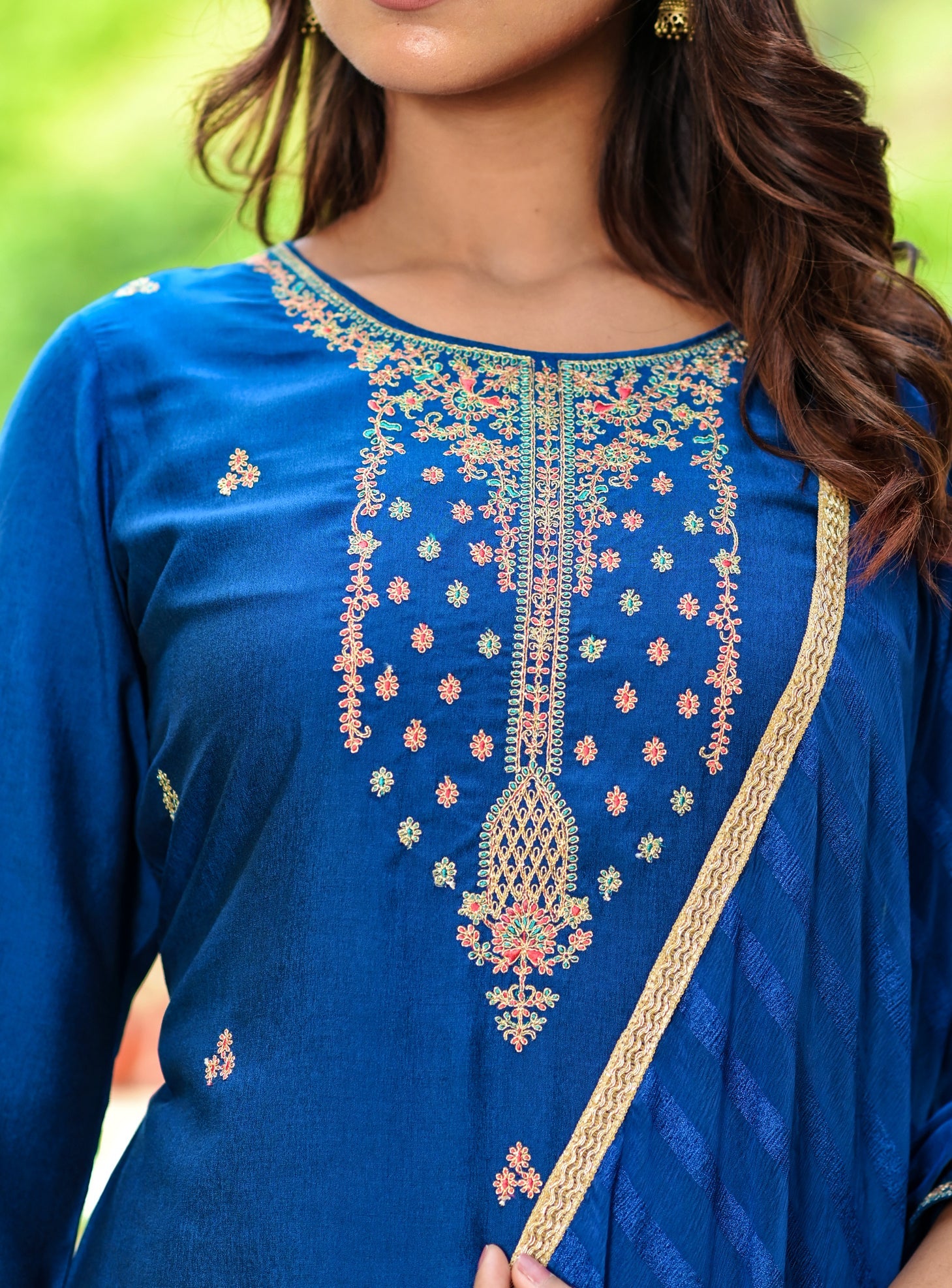 Women's Teal Blue Embroidered Dupatta Set - Yufta