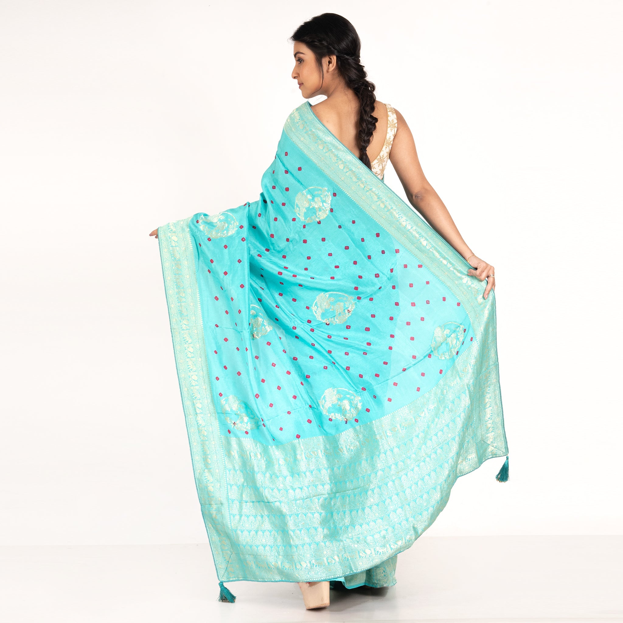 Women's Blue Soft Silk Bandhej Saree With Zari Motifs And Border Pallu - Boveee