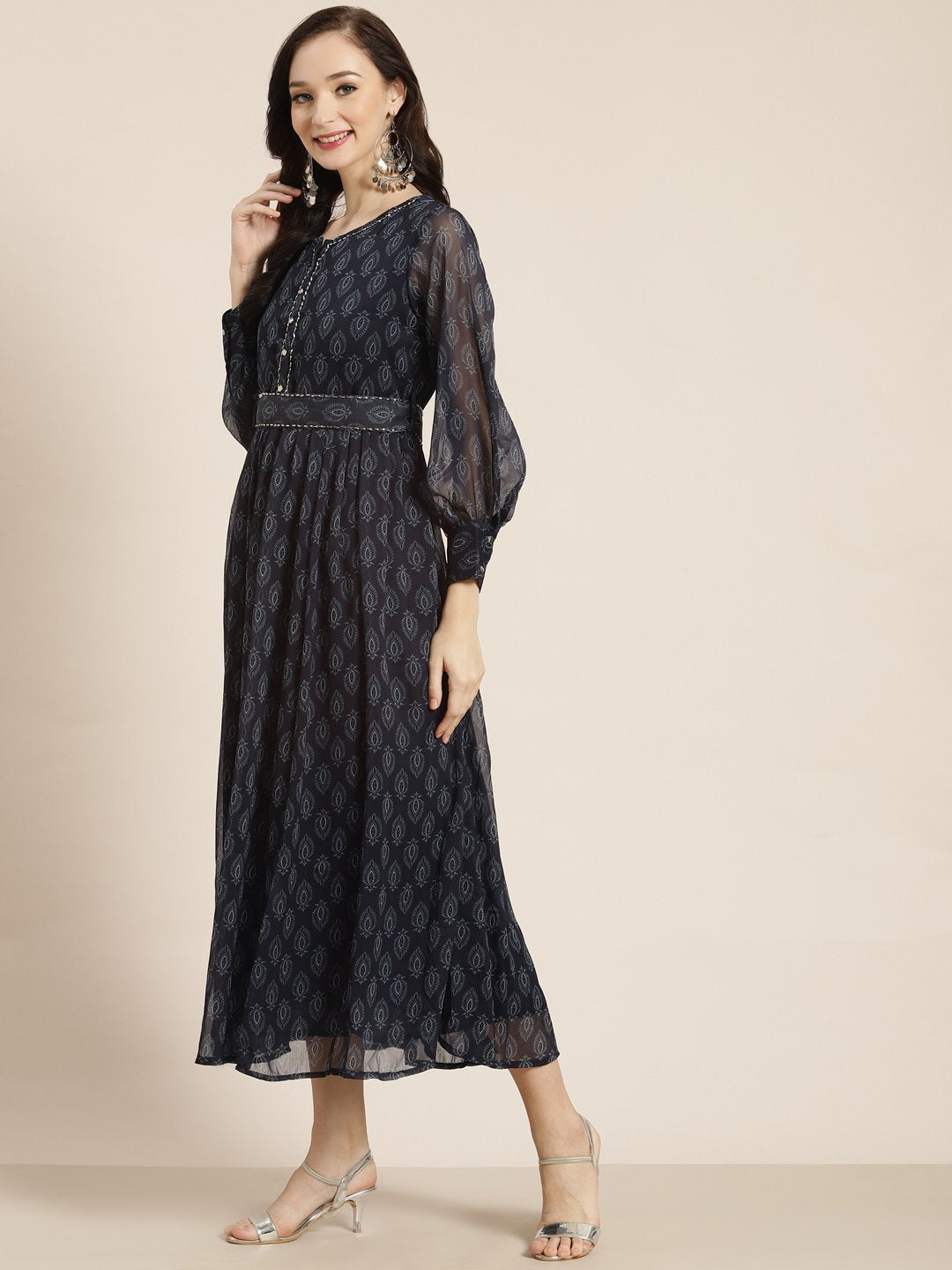 Women's Navy Chiffon Flared Printed Dress With Tie-up Blet - Juniper