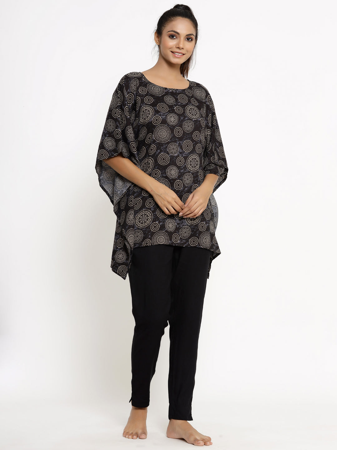 Women's Self Desgin Rayon Fabric Kaftan & Pant Black Color - Kipek