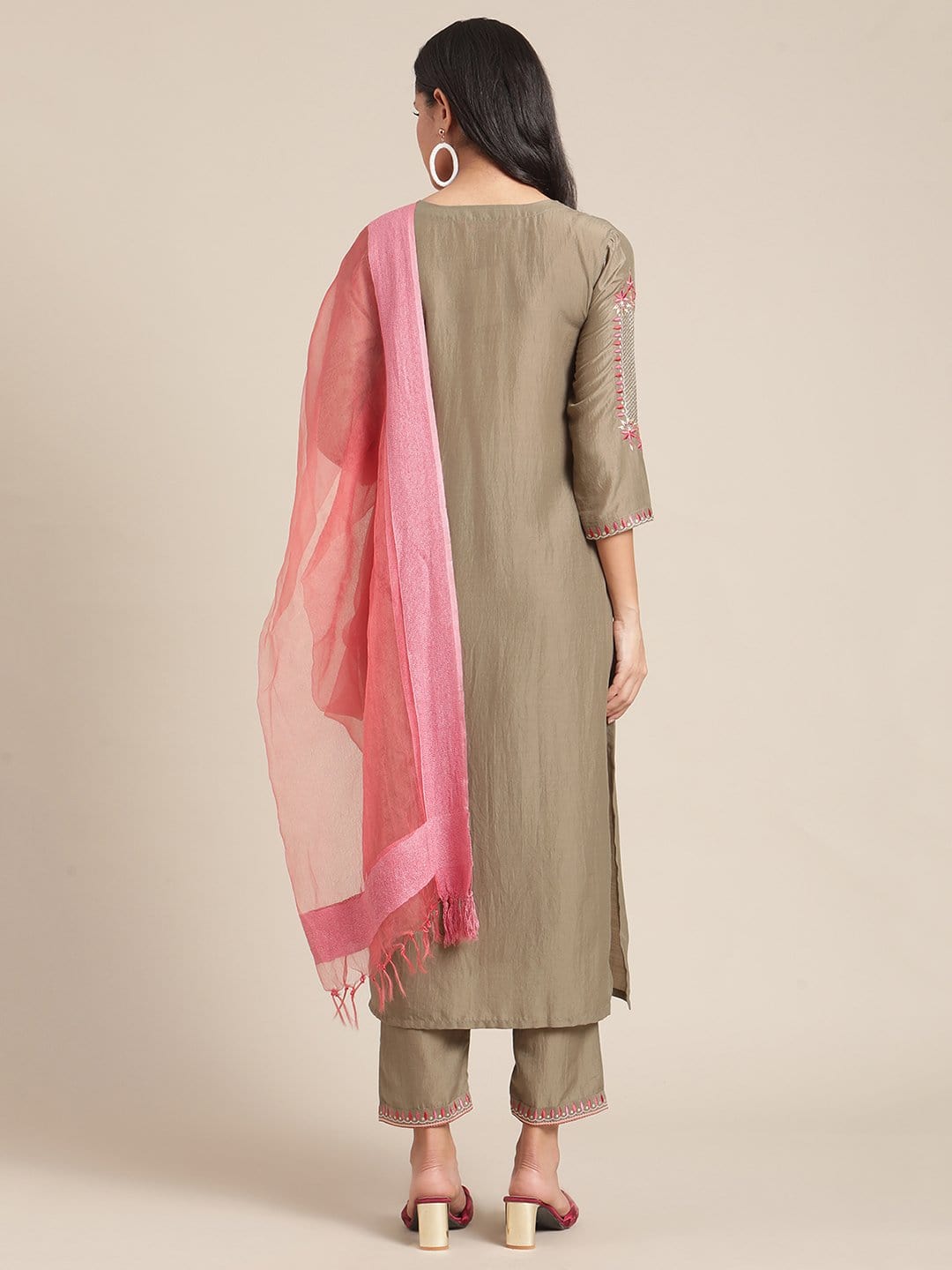 Women's Solid Olive Kurta With Thread And Zari Embroidery And Paired With Trouser And Contrast Dupatta - Varanga