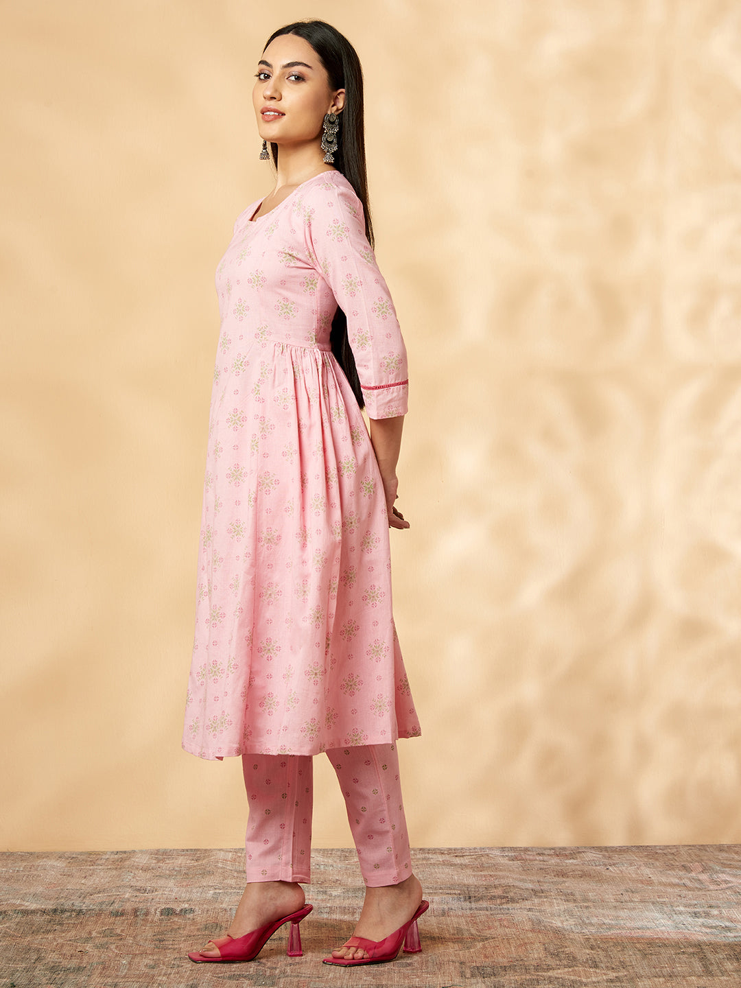 Women's Pink Printed Kurta Set - IMARA