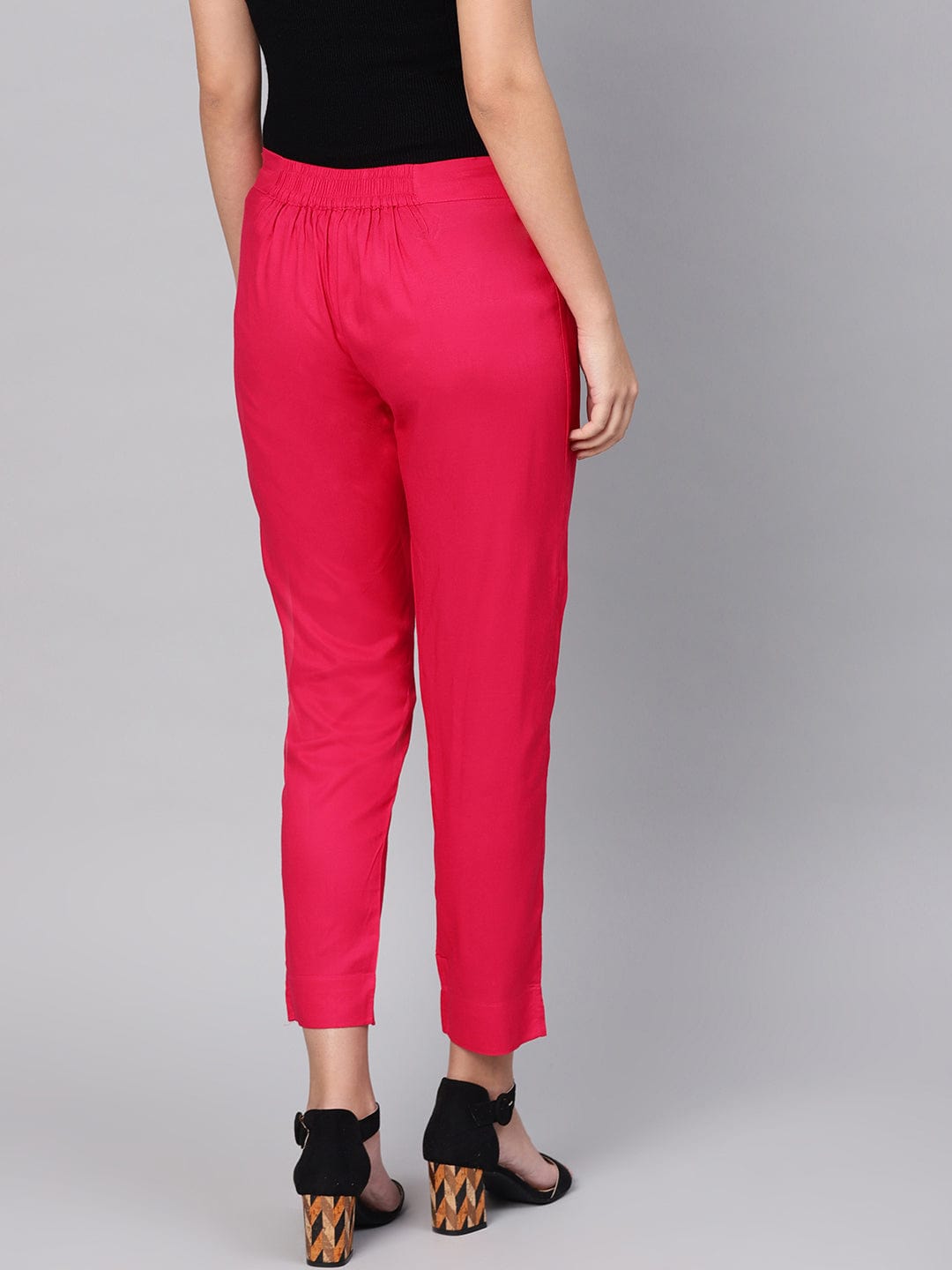 Women's Fuchsia Solid Regular Trousers - Varanga