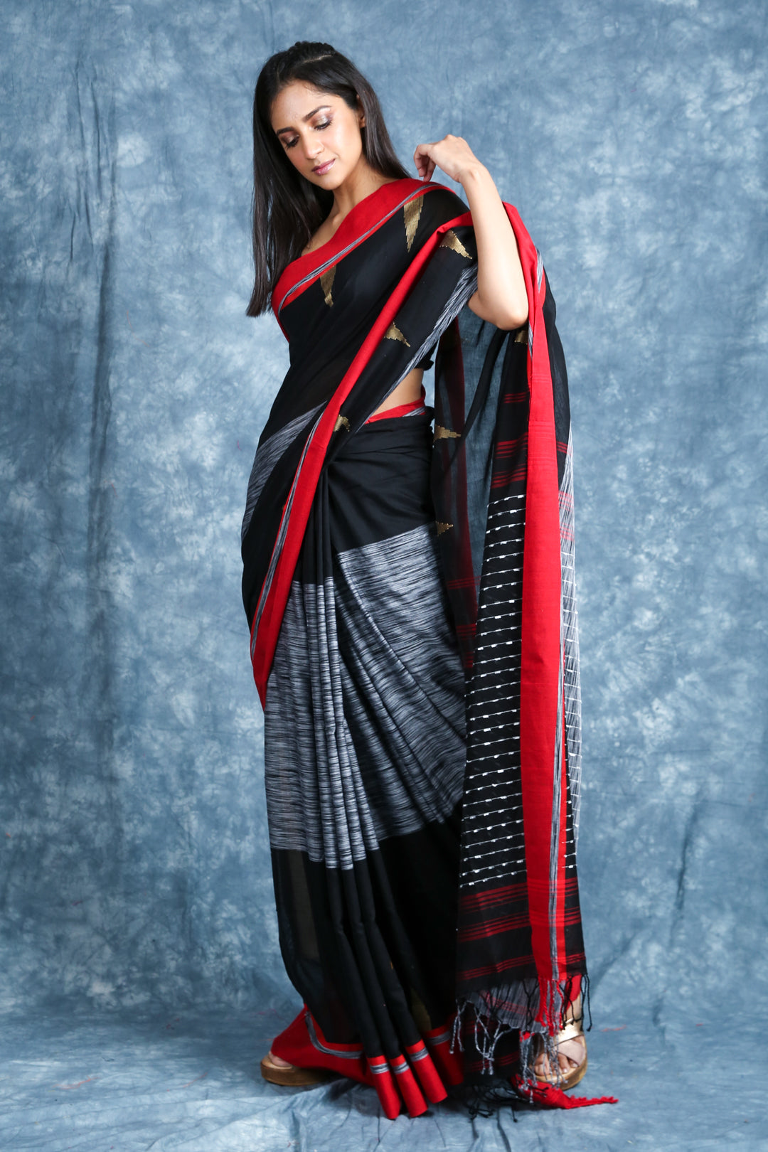 Women's Temple Design Black and Grey Half and Half Handloom Saree - Charukriti