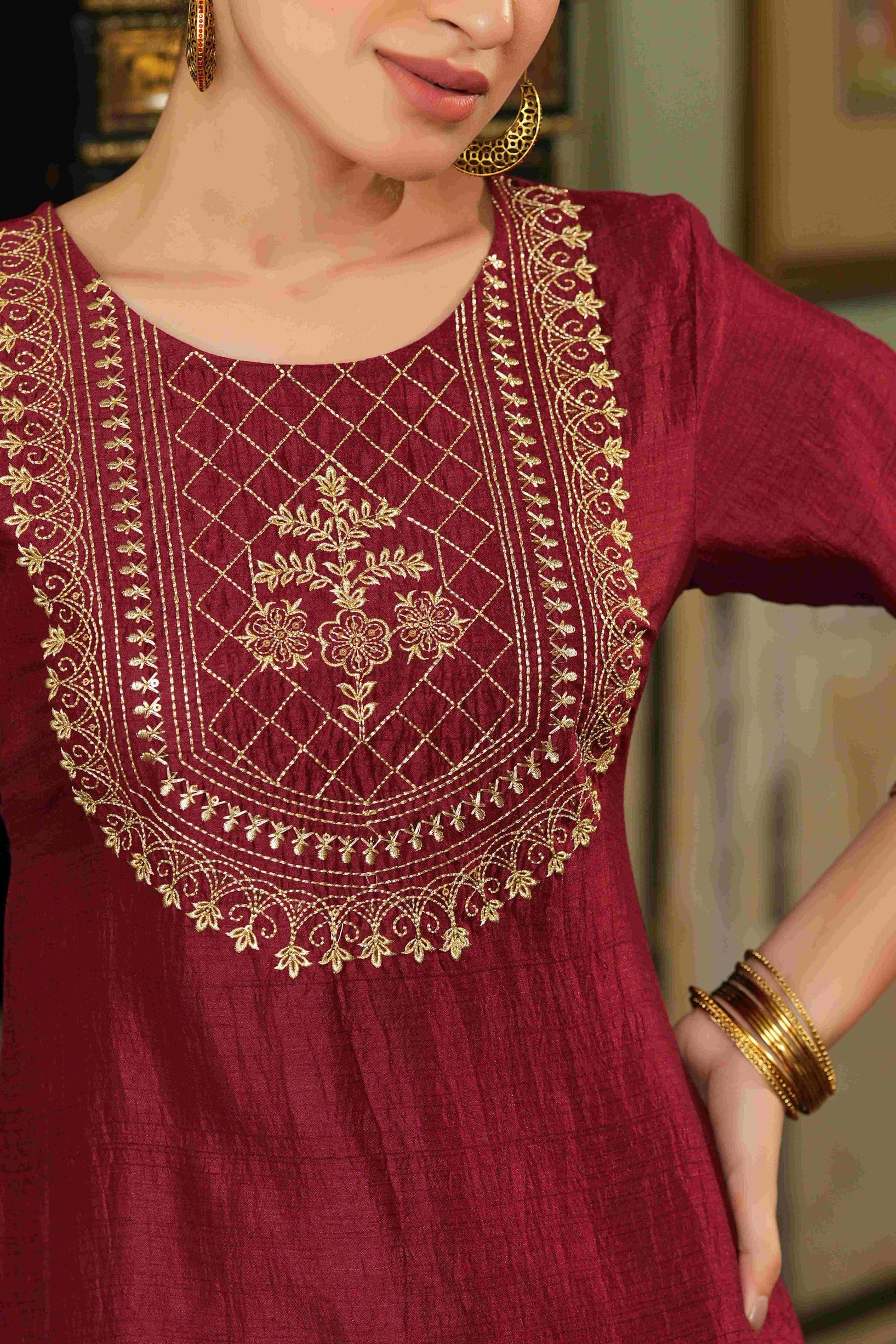 Women's  Maroon Silk Embroidered Straight Kurta  - Juniper