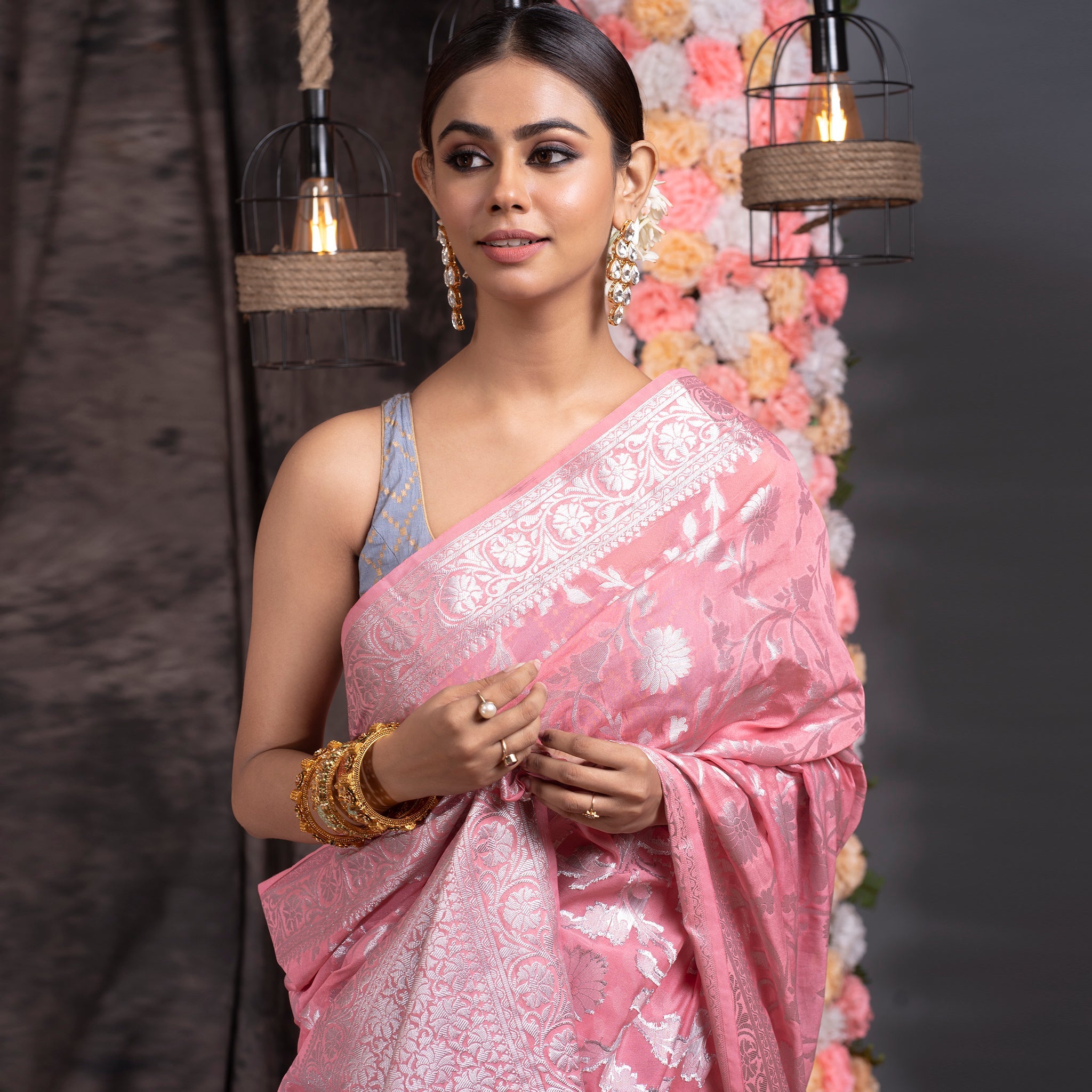 Women's Rose Pink Pure Georgette Saree With Antique Silver Jaal Border And Pallu - Boveee
