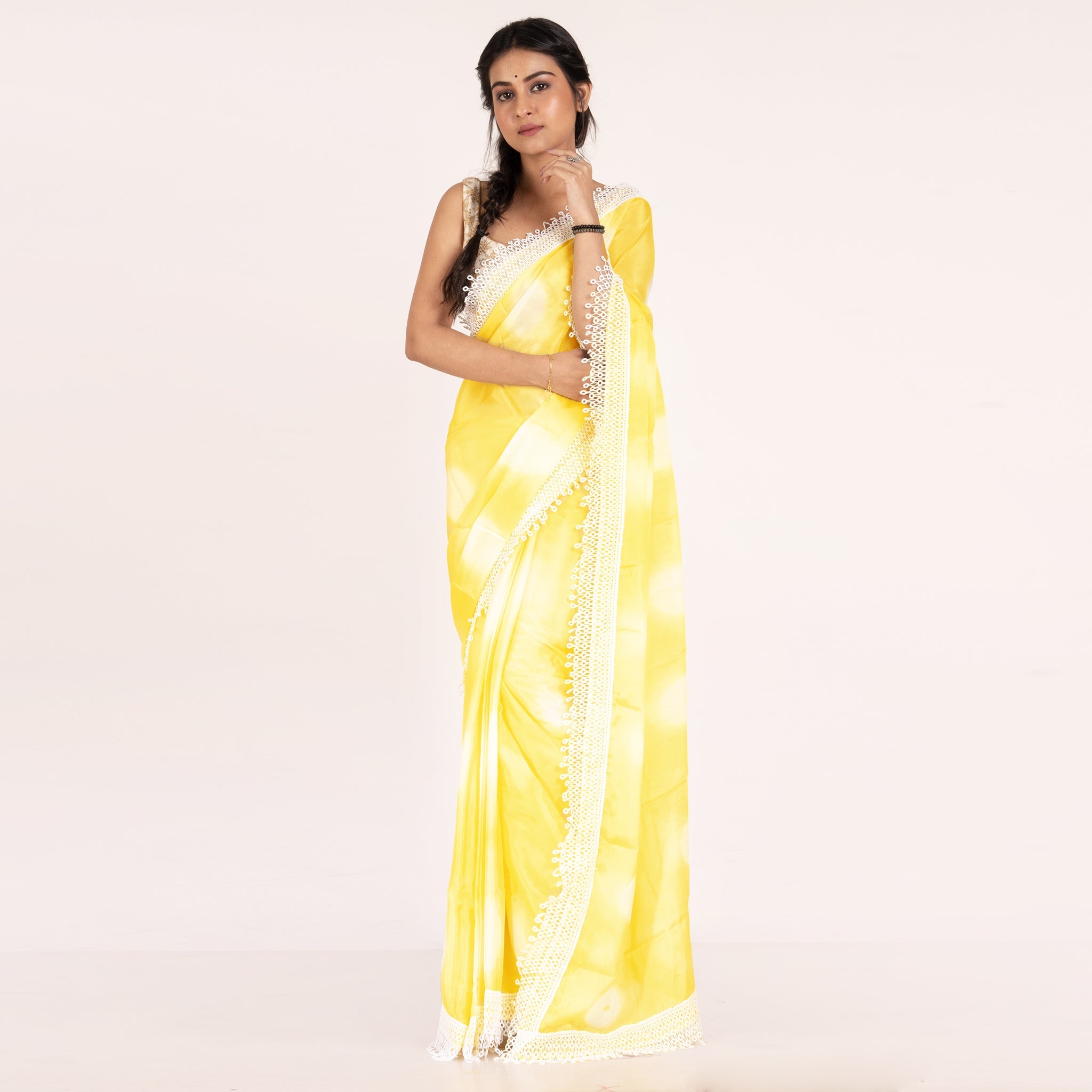 Women's Yellow Chiffon Tie And Dye Saree With Crochet Lace - Boveee