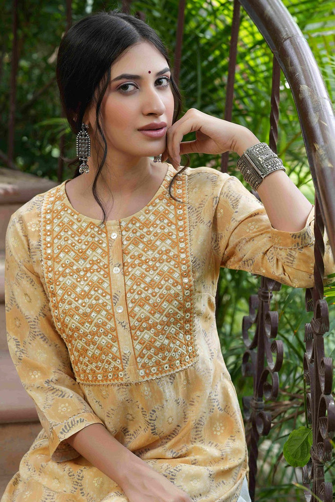 Women's  Beige Muslin Festive Wear Mirror Work Straight Kurta
