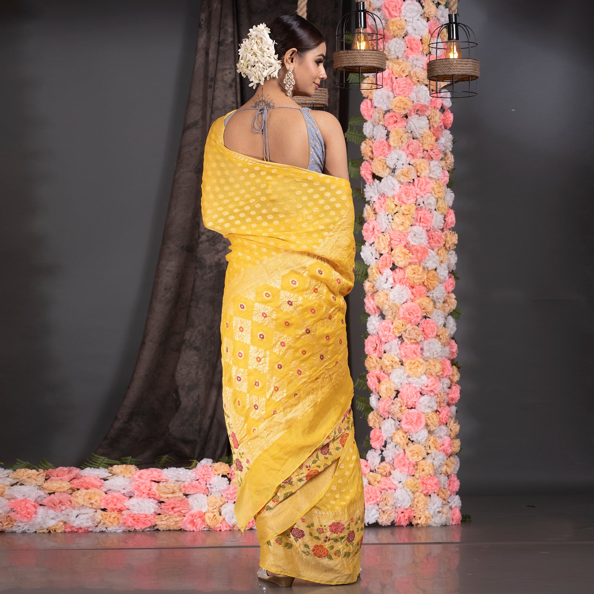 Women's Yellow Khaddi Pure Chiffon Silk Saree With Border And Pallu - Boveee