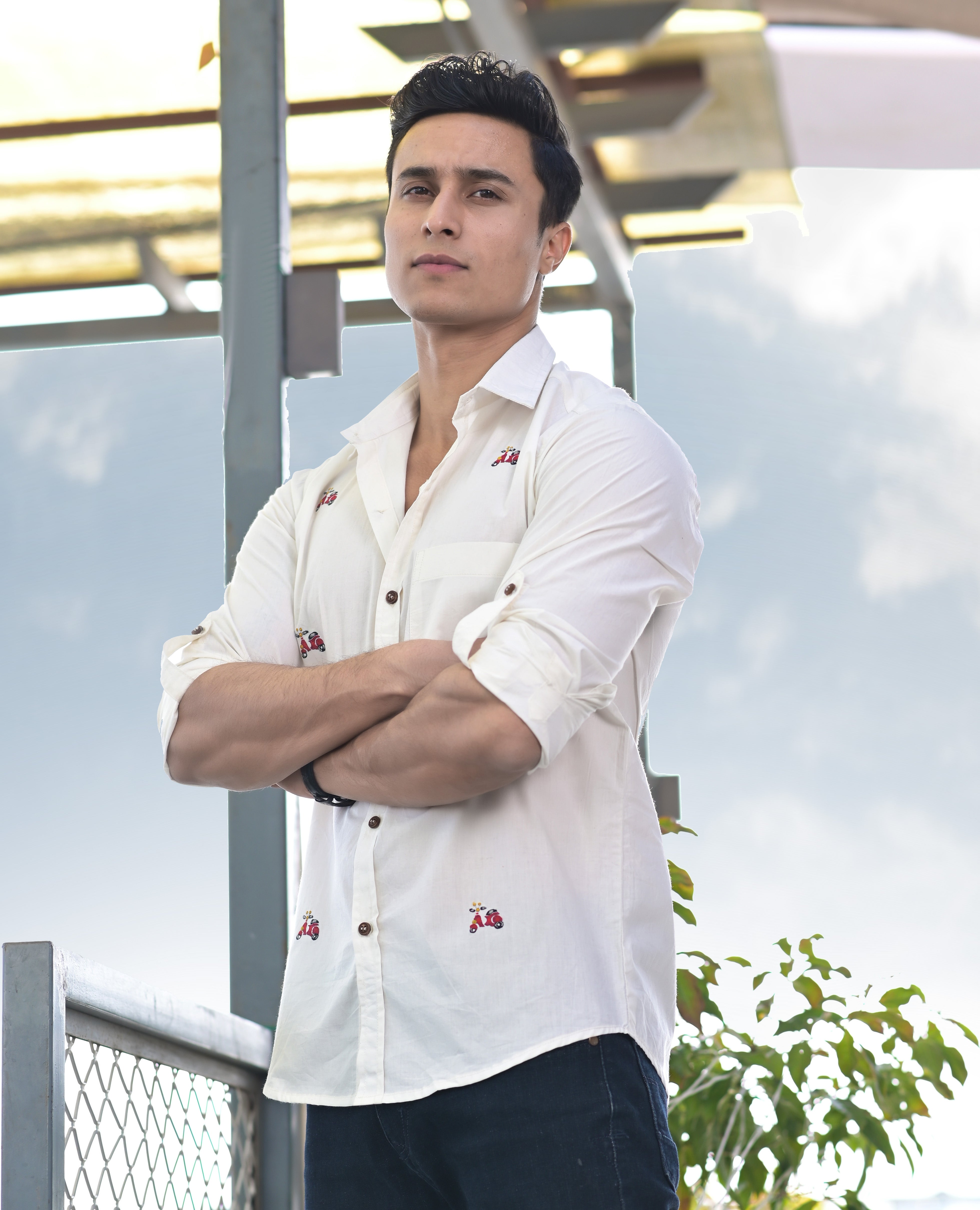 Men's White Embroidery Cotton Shirt - Hatheli