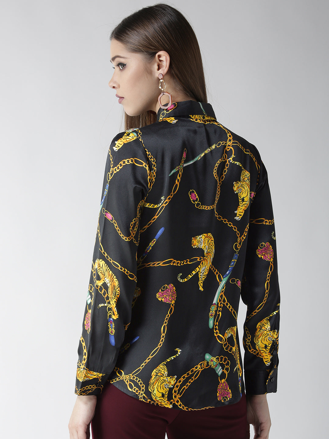 Women's Black and Golden Animal Chain Print Shirt - StyleStone