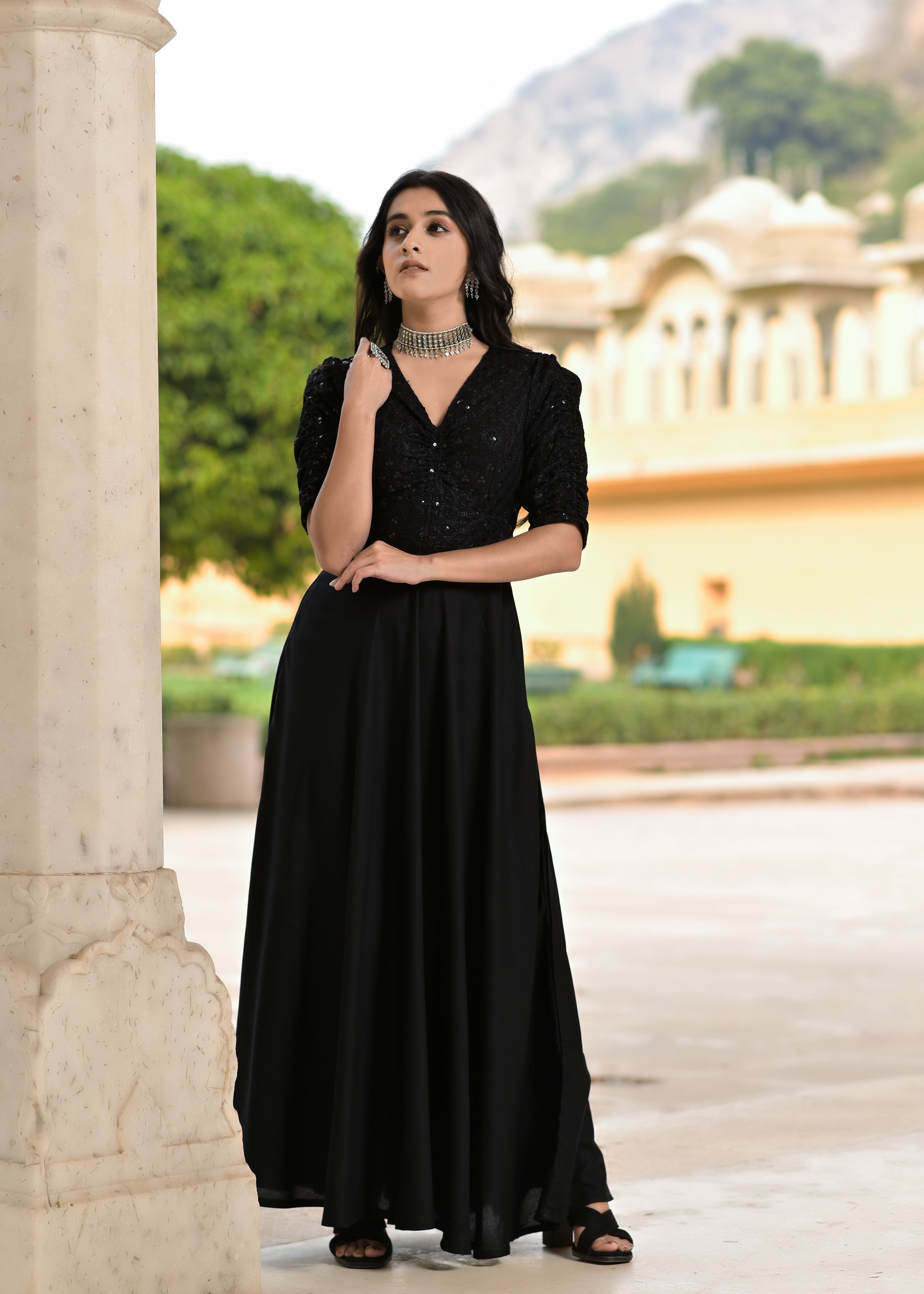 Women's Midnight Black Rayon Silhouette Dress - Hatheli