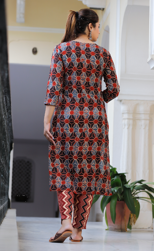 Women's rayon embroidered printed straight kurta with pant set - SINGNI