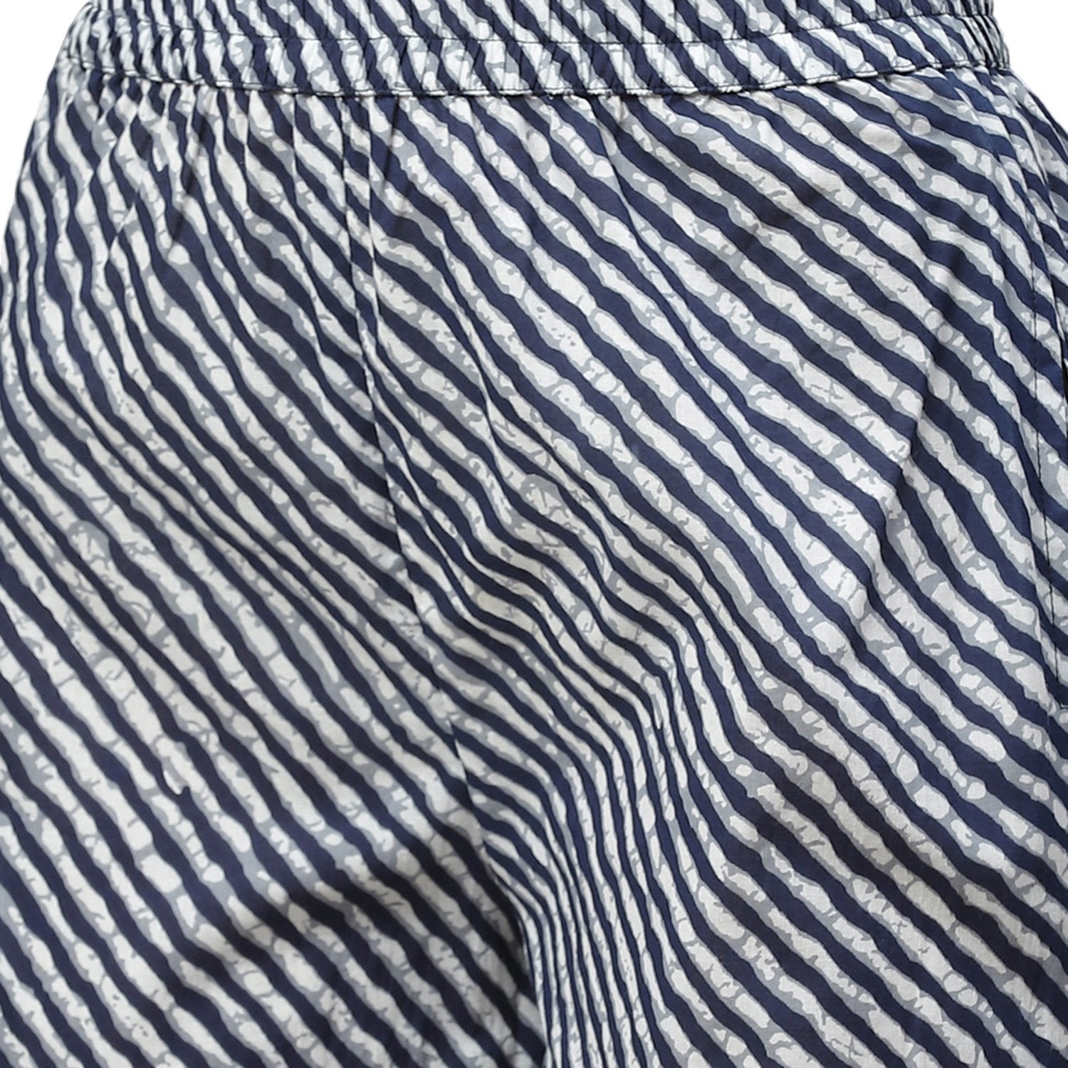 Women's Navy Blue Cotton Printed 3/4 Sleeve Round Neck Casual Kurta Palazzo Set - Myshka