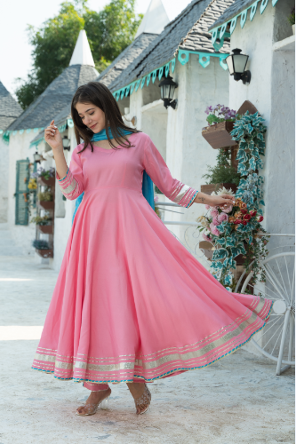 Color_RosePink