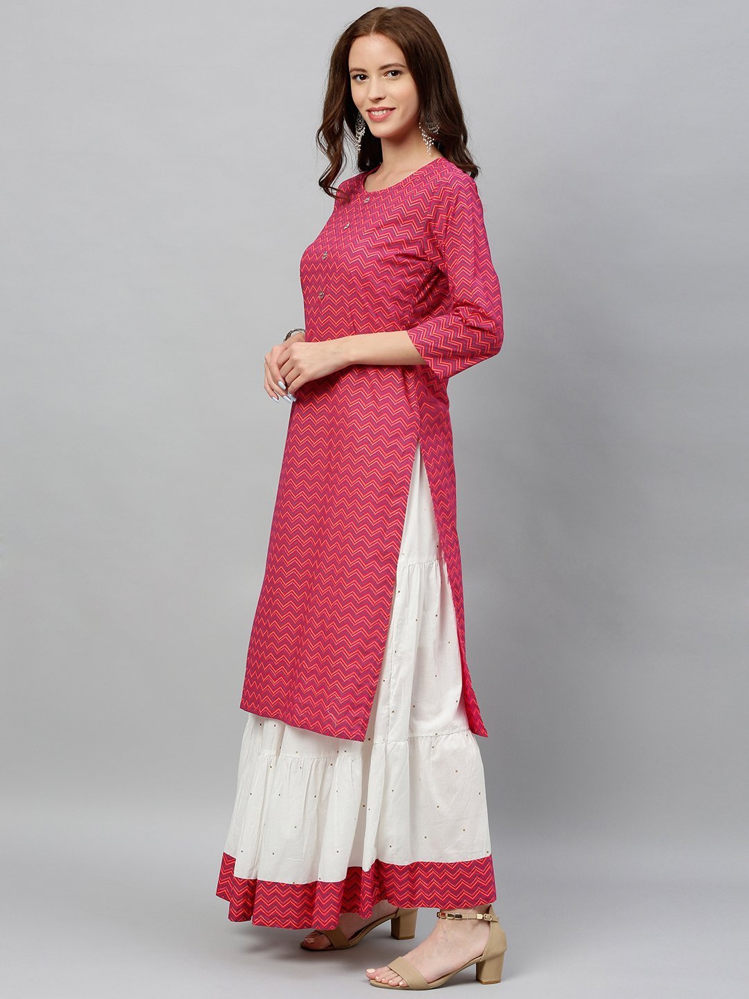 Women's Zigzag Printed Cotton Fabric Kurta & Skrit Set Pink Color - Kipek
