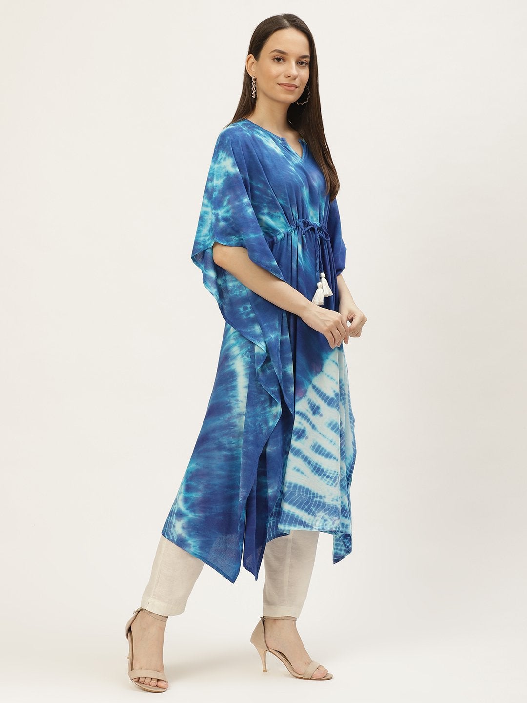 Women's Blue Dyed Extended Sleeves Kaftan Kurta (1pc) - Maaesa