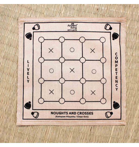 Noughts and Crosses Board Game in Raw Silk (Kattam Vilayattu)