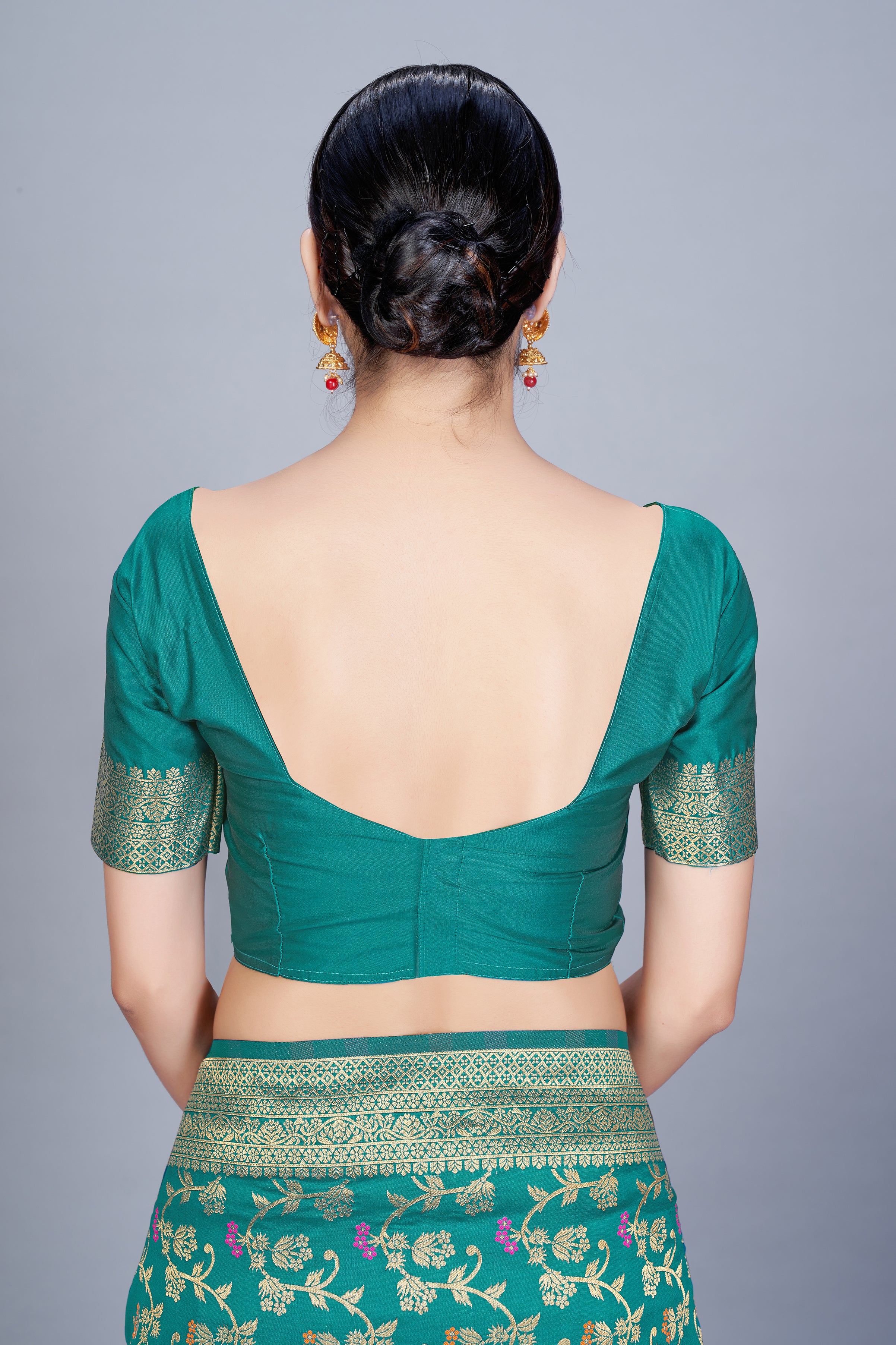 Women's Turquoise Color Banarasi silk Woven Saree - Monjolika