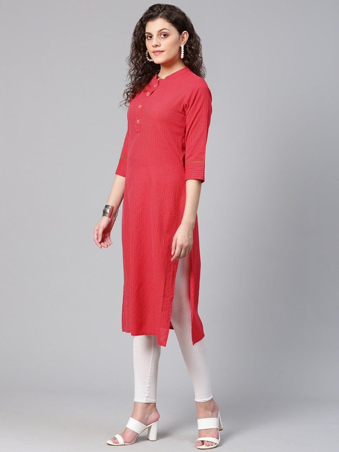 Women's Red & White Self-Striped Straight Kurta - Meeranshi