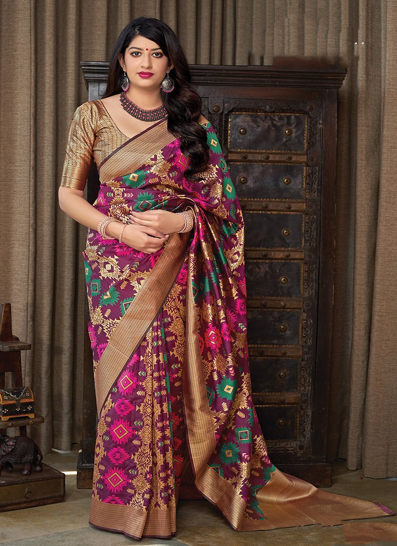 Women's Mausmi Designed Banarasi Silk Woven Traditional Saree - Monjolika