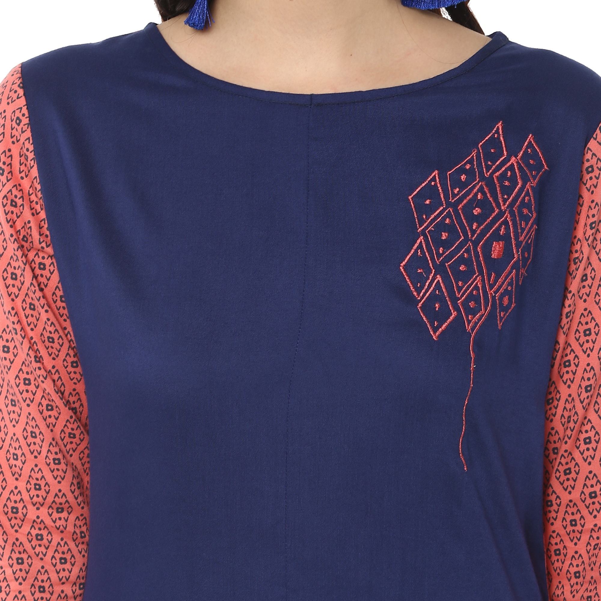 Women's Embroidered Long Kurta - Pannkh