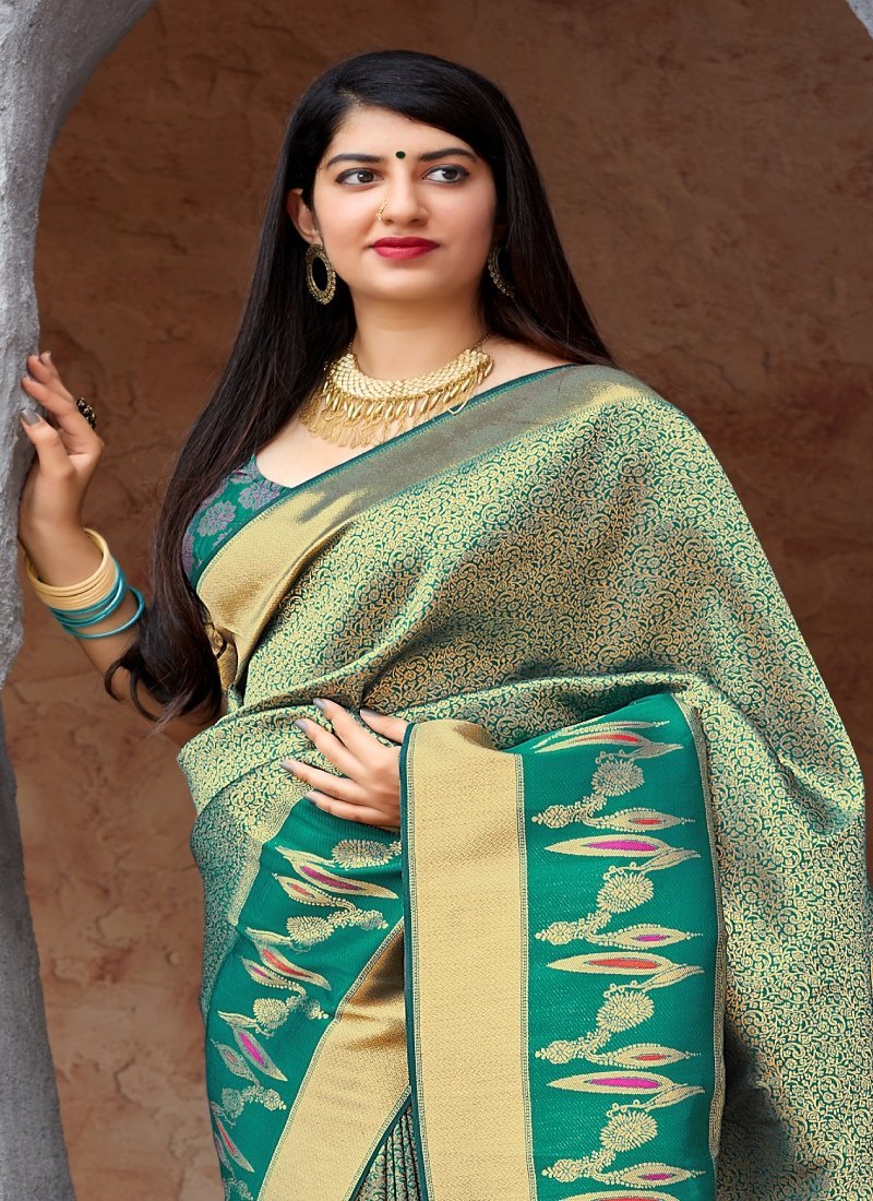 Women's Weaving Banarasi Silk Saree3 - Monjolika