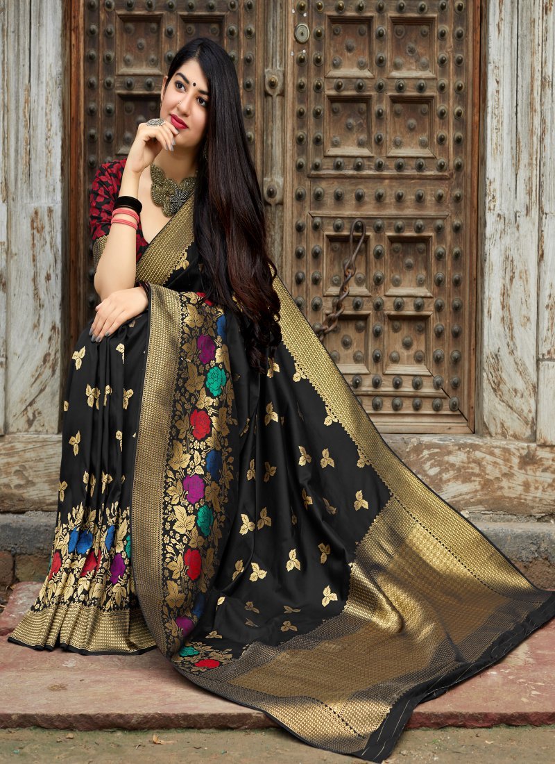 Women's Festive Function Wear Banarasi Silk Saree1 - Monjolika
