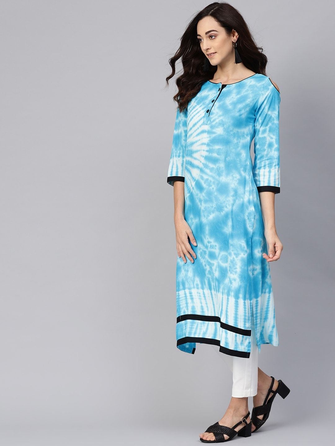 Women's Blue & Off-White Dyed Straight Kurta - Meeranshi