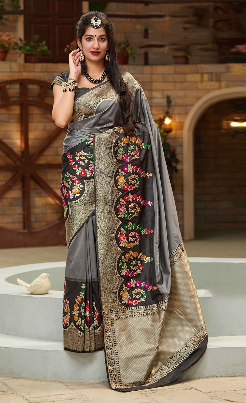 Women's Banarasi Silk Woven Designer Saree 4 - Monjolika