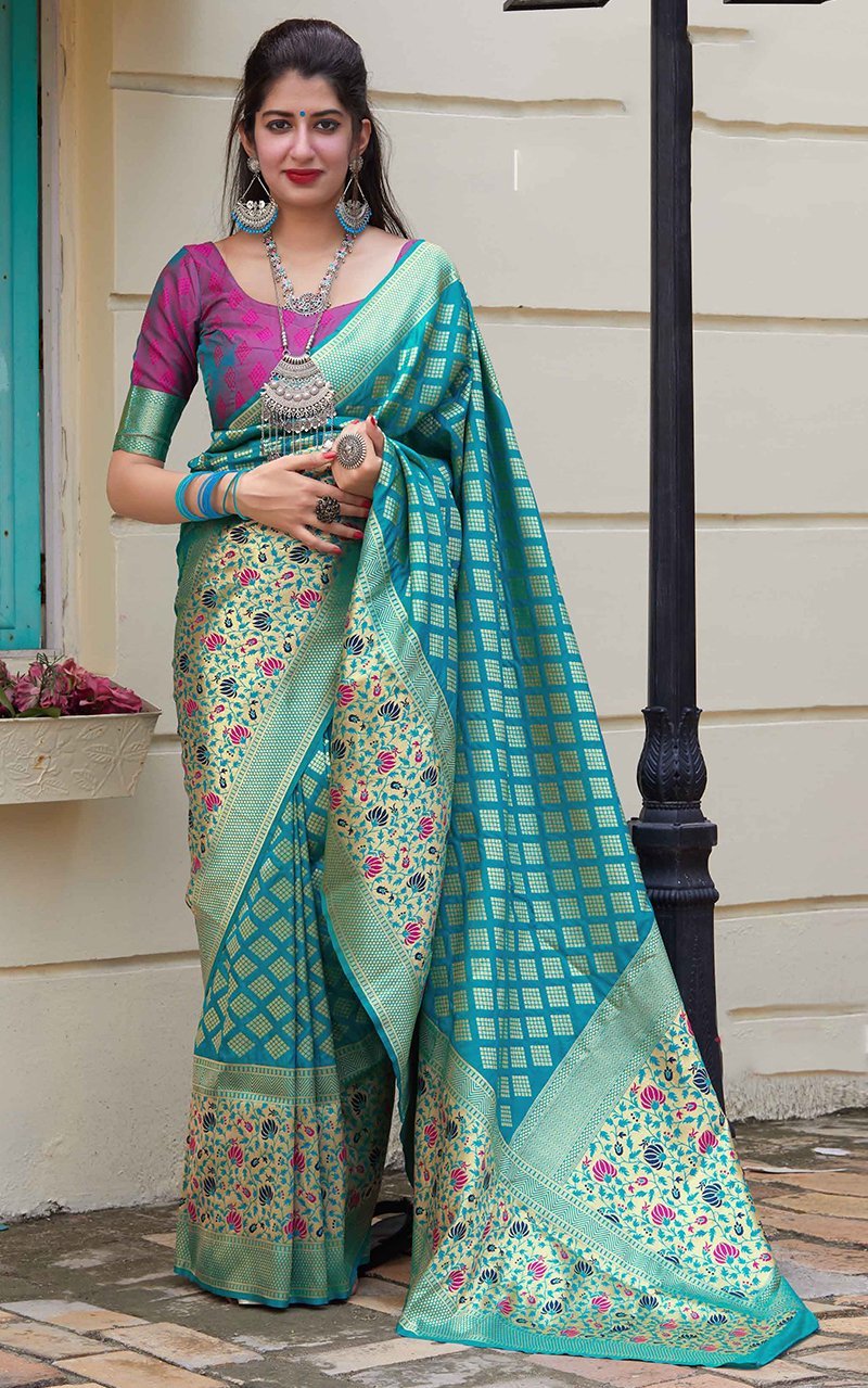 Women's Banarasi Silk Woven Designer Saree5 - Monjolika