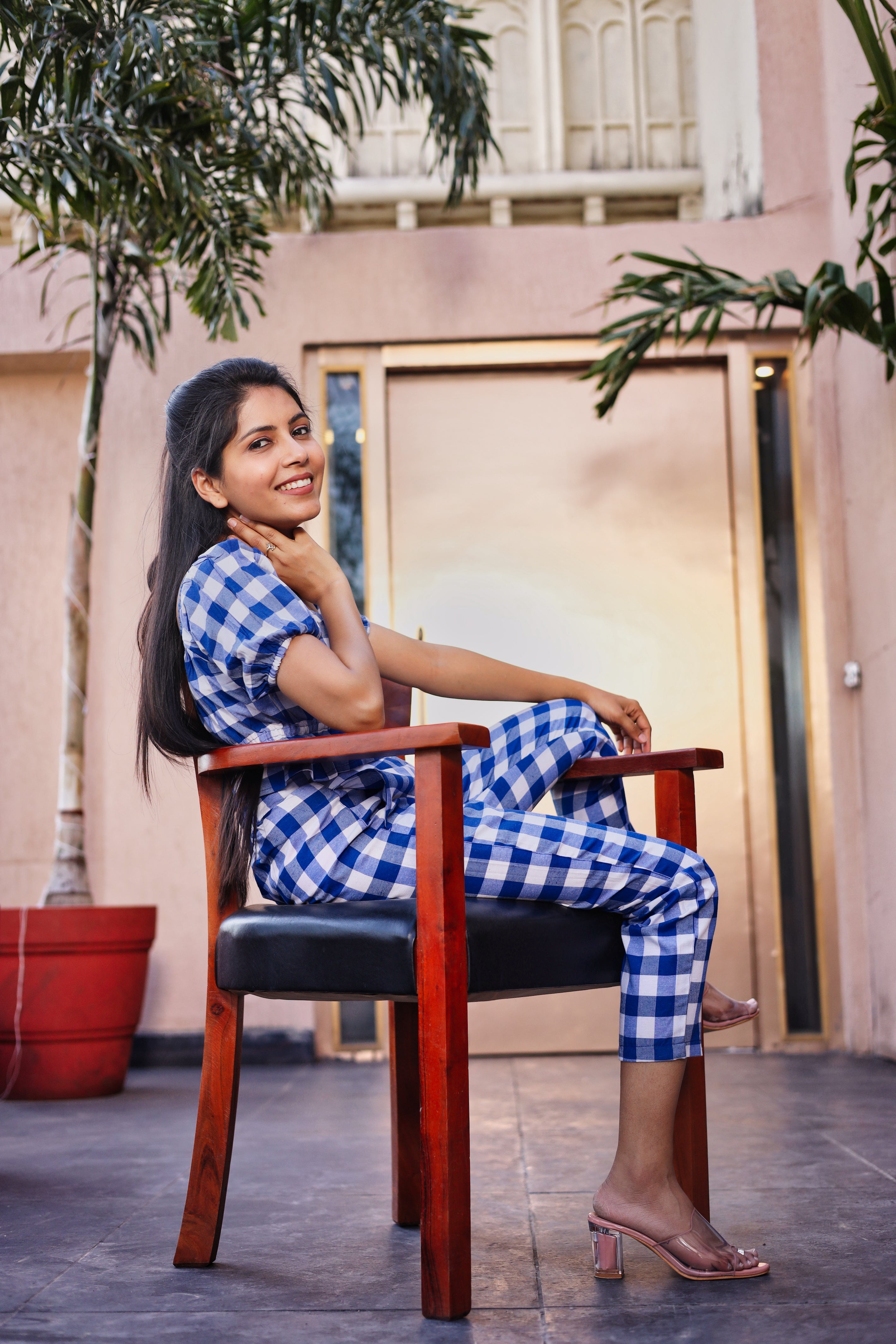 Women's Checkered Crop Top And Pant Set - Hatheli