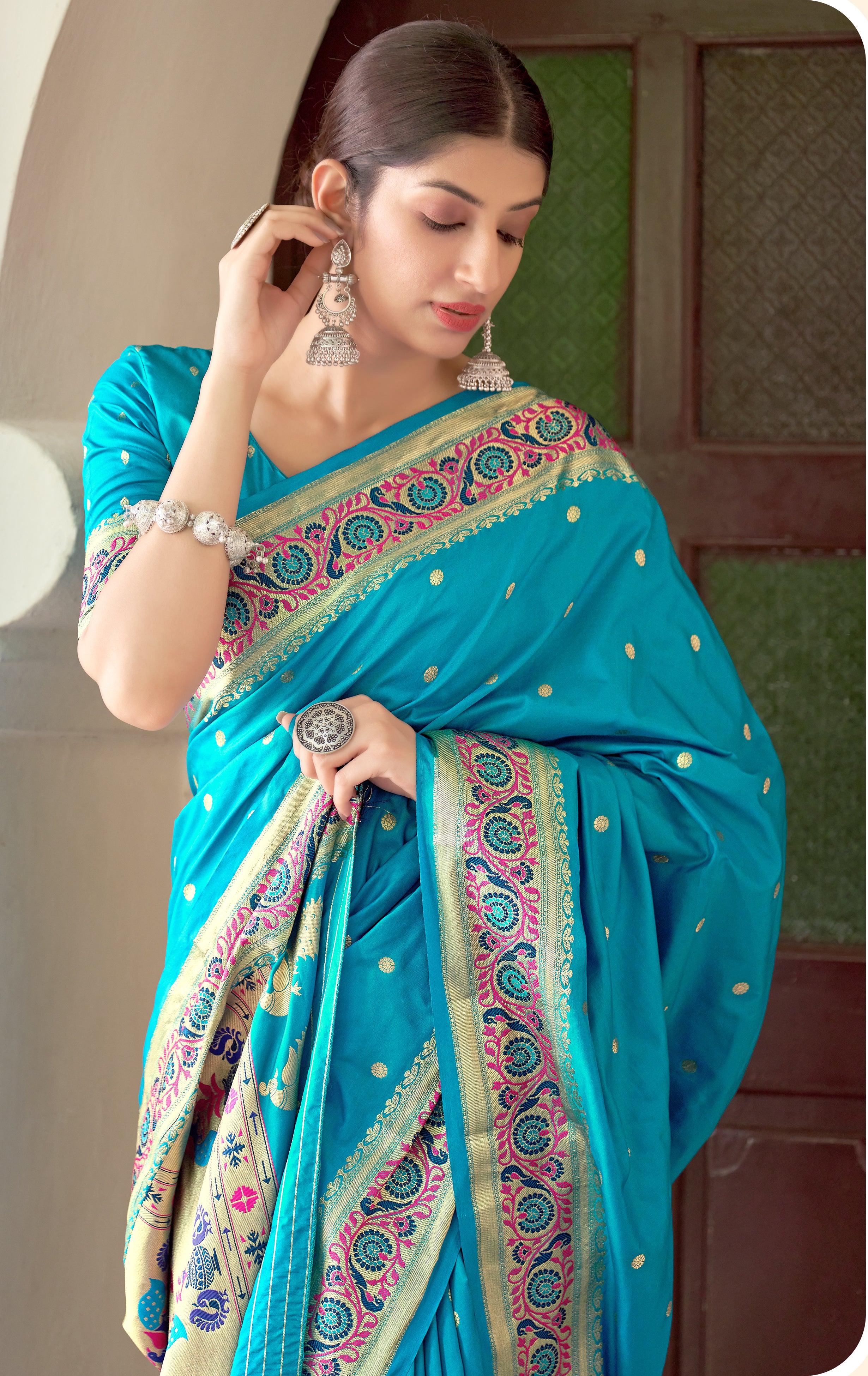 Women's Sky blue color Weaving Traditional Banarasi Saree - Monjolika Fashion