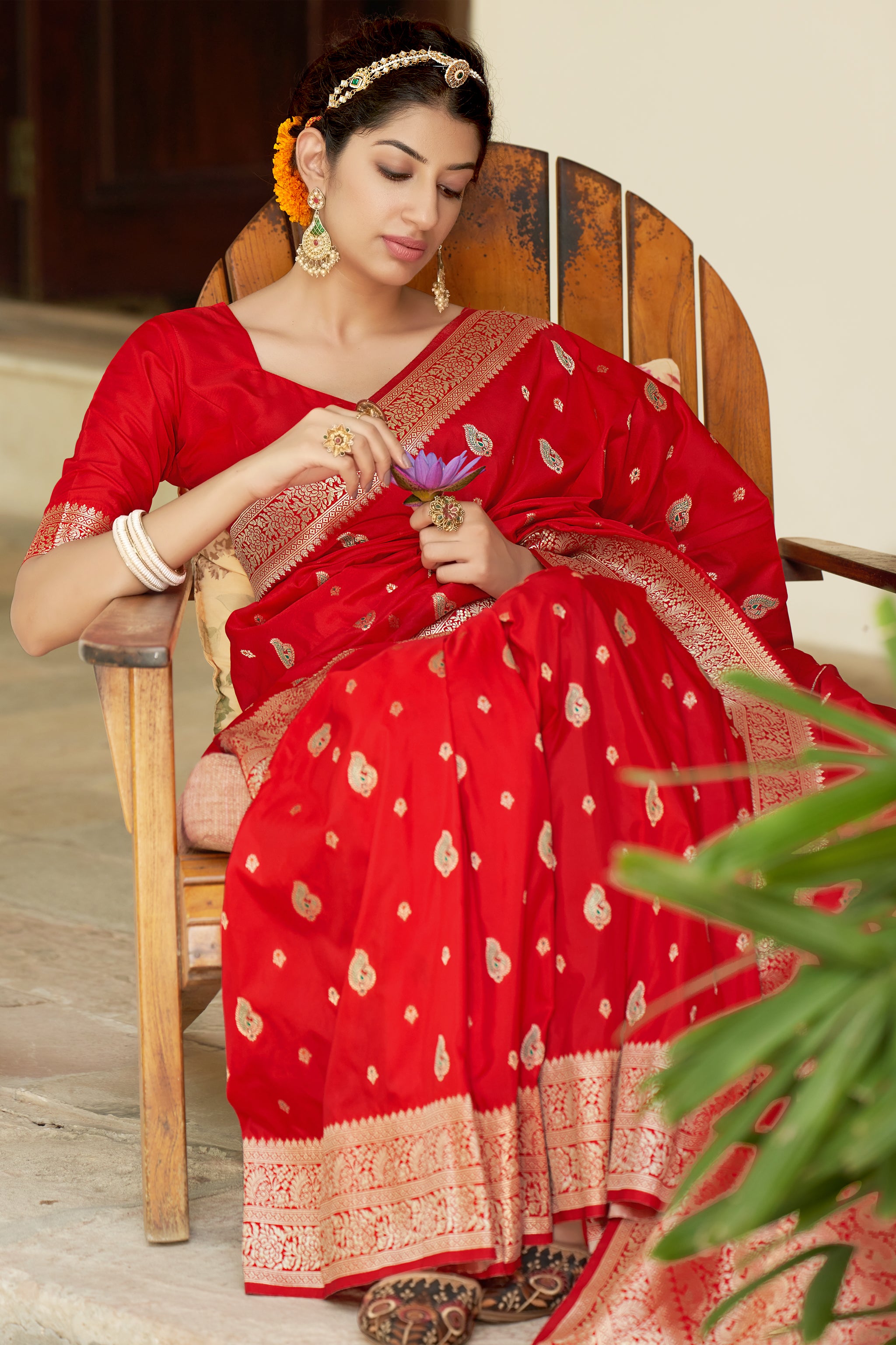 Women's Scarlet Red Color Banarasi Silk Festive Wear Saree - Monjolika