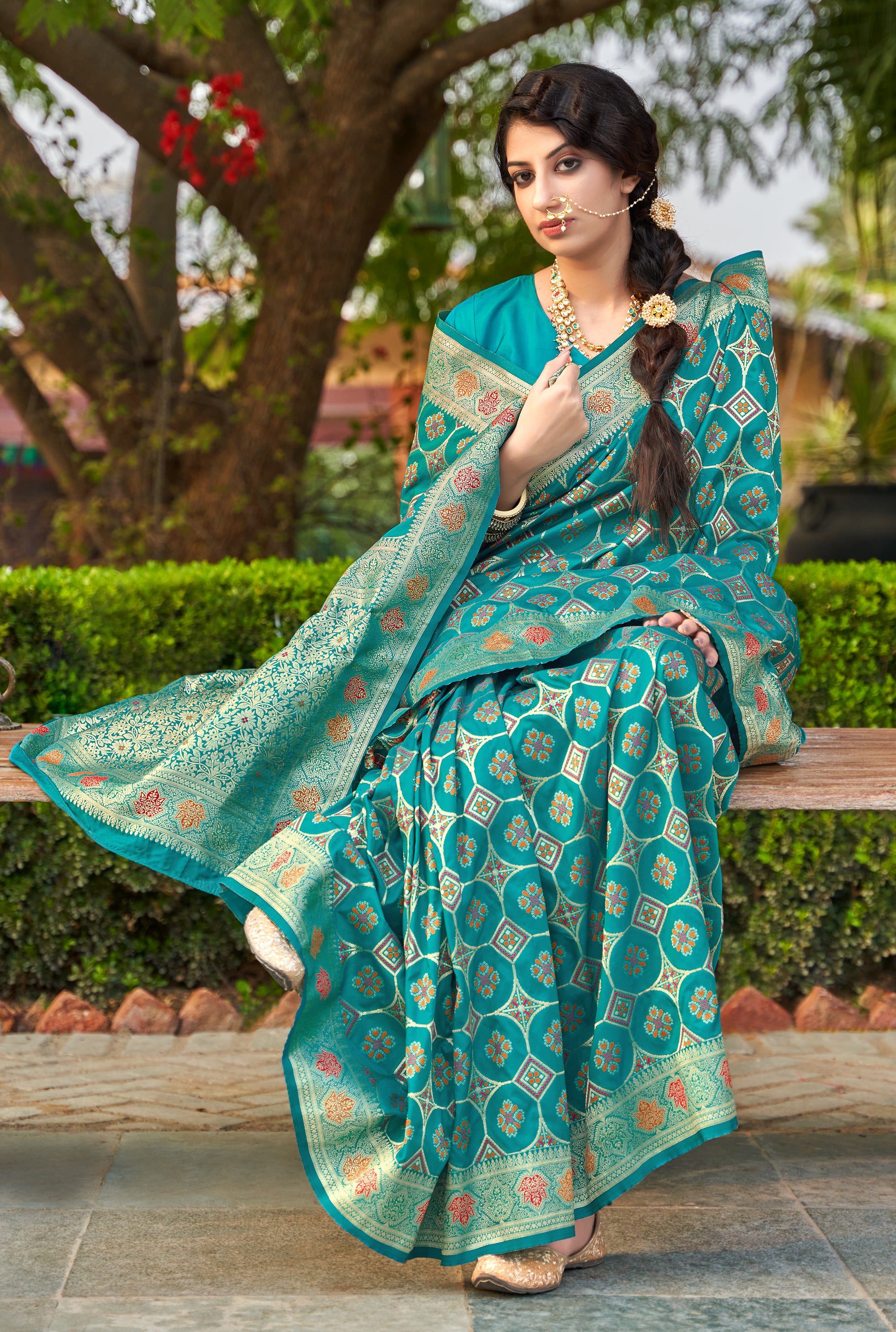 Women's Dusy Cyan Weaving Banarasi Silk Designer Traditional Saree - Monjolika