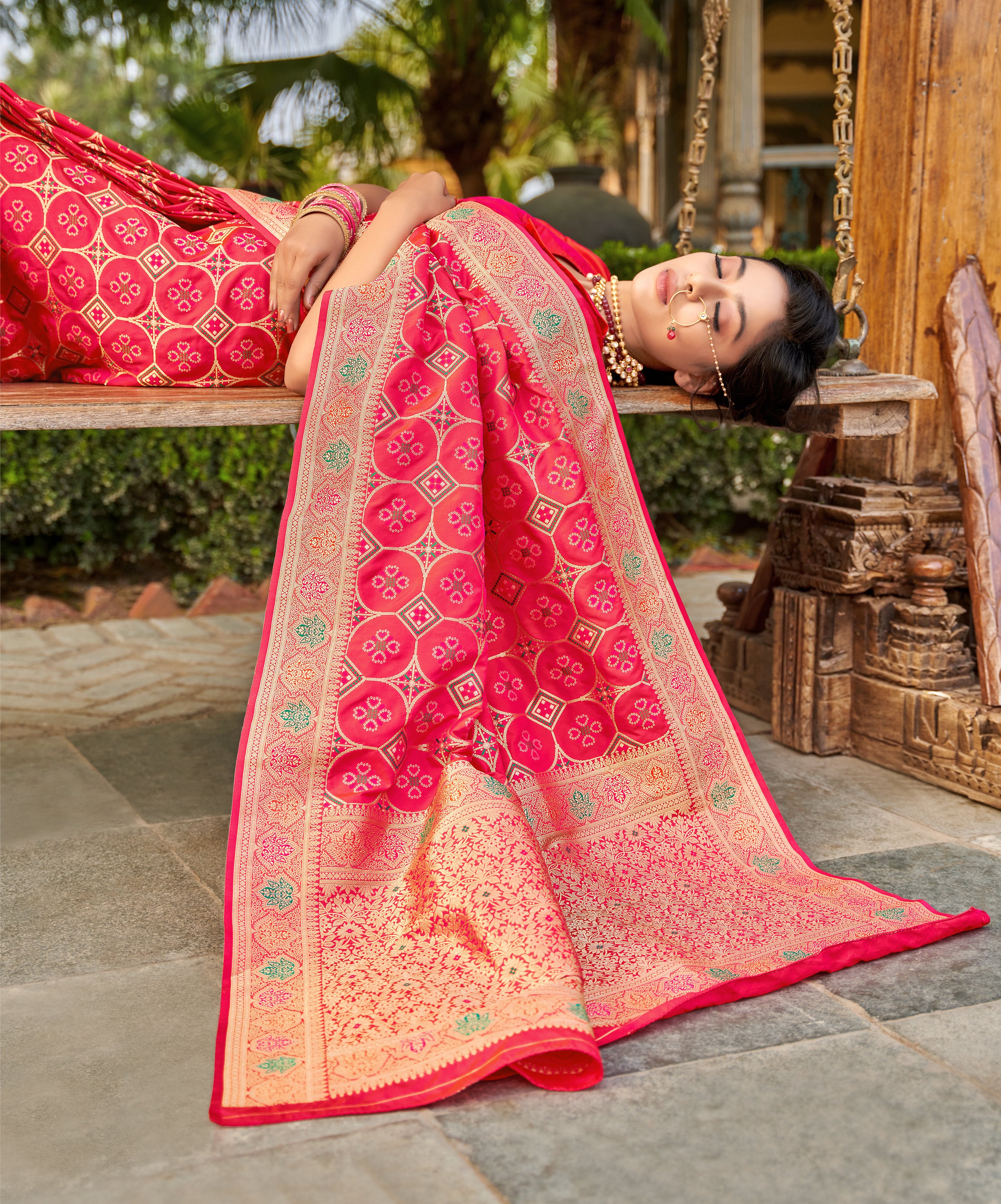 Women's Red Weaving Banarasi Silk Designer Traditional Saree - Monjolika
