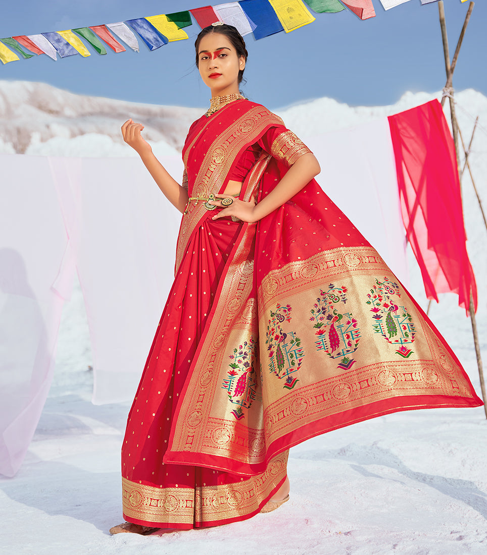 Women's Scralet Red Alluring Wedding Look Saree In Banarasi Silk - Monjolika