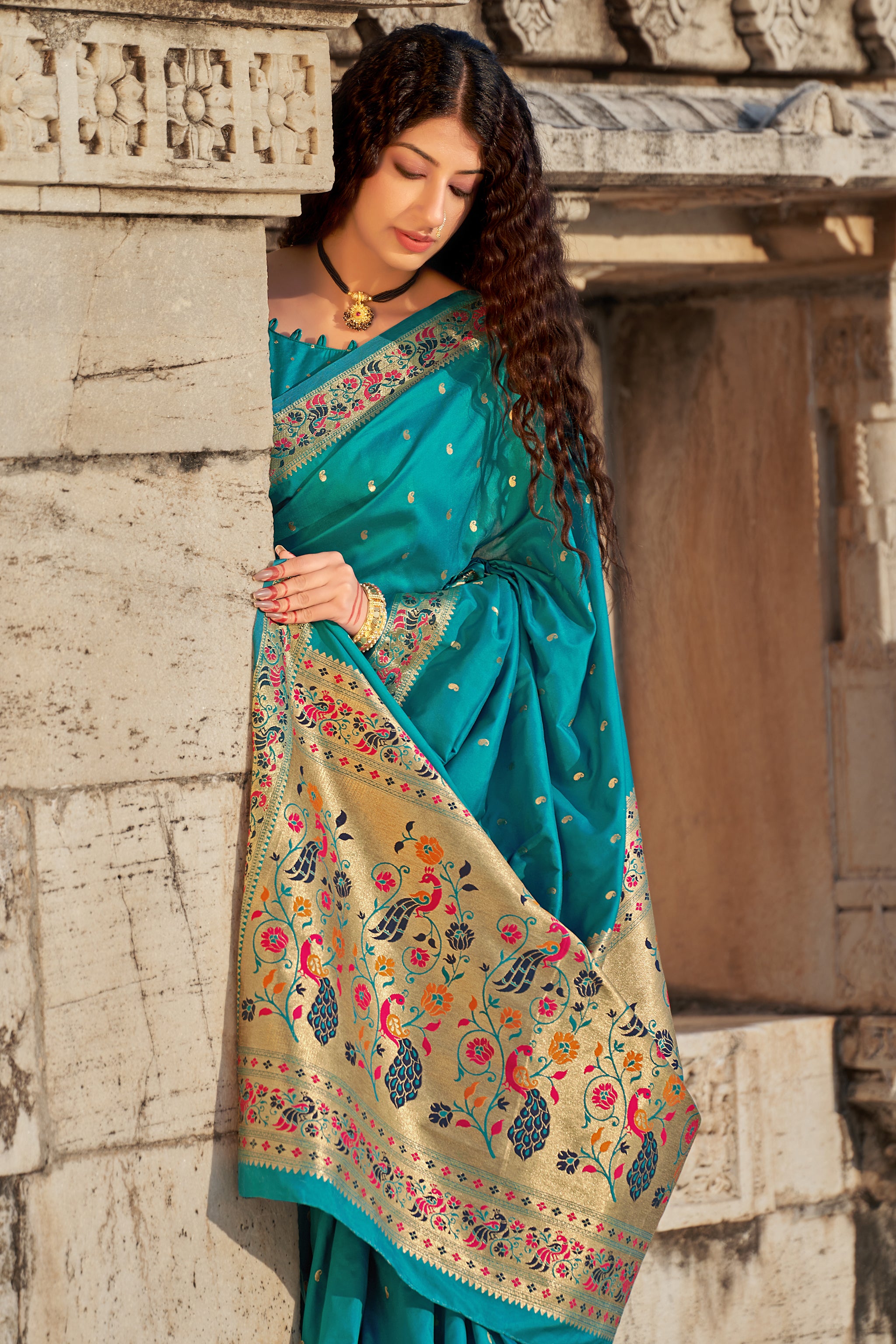 Women's Turquoise Weaving Banarasi Silk Classic Saree - Monjolika