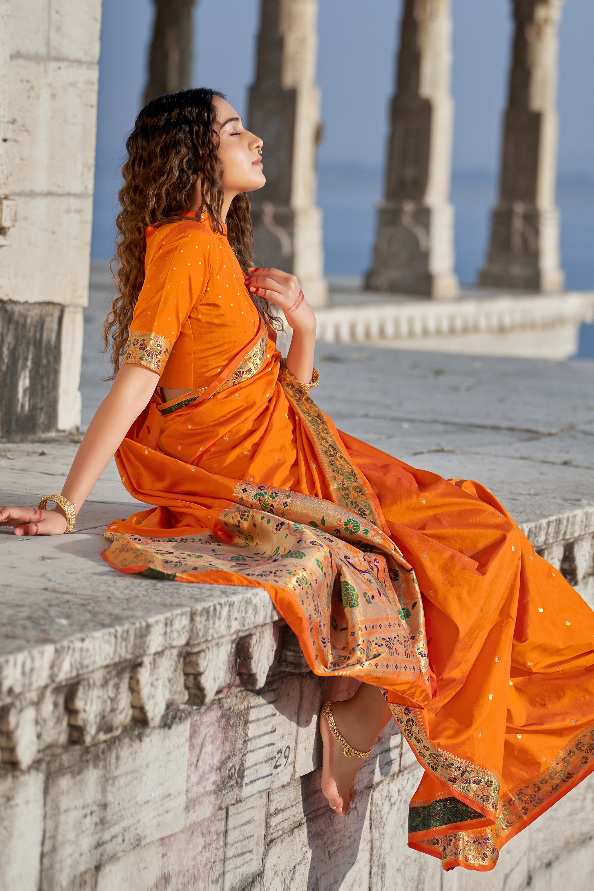 Women's Orange Weaving Banarasi Silk Classic Saree - Monjolika