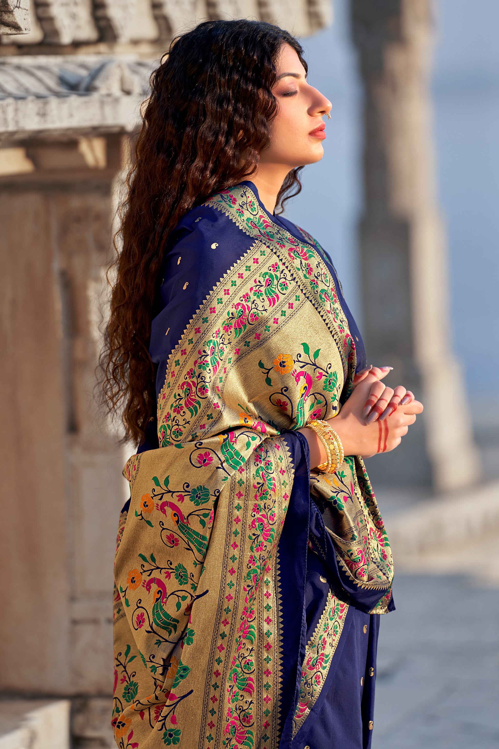 Women's Navy Blue Weaving Banarasi Silk Classic Saree - Monjolika