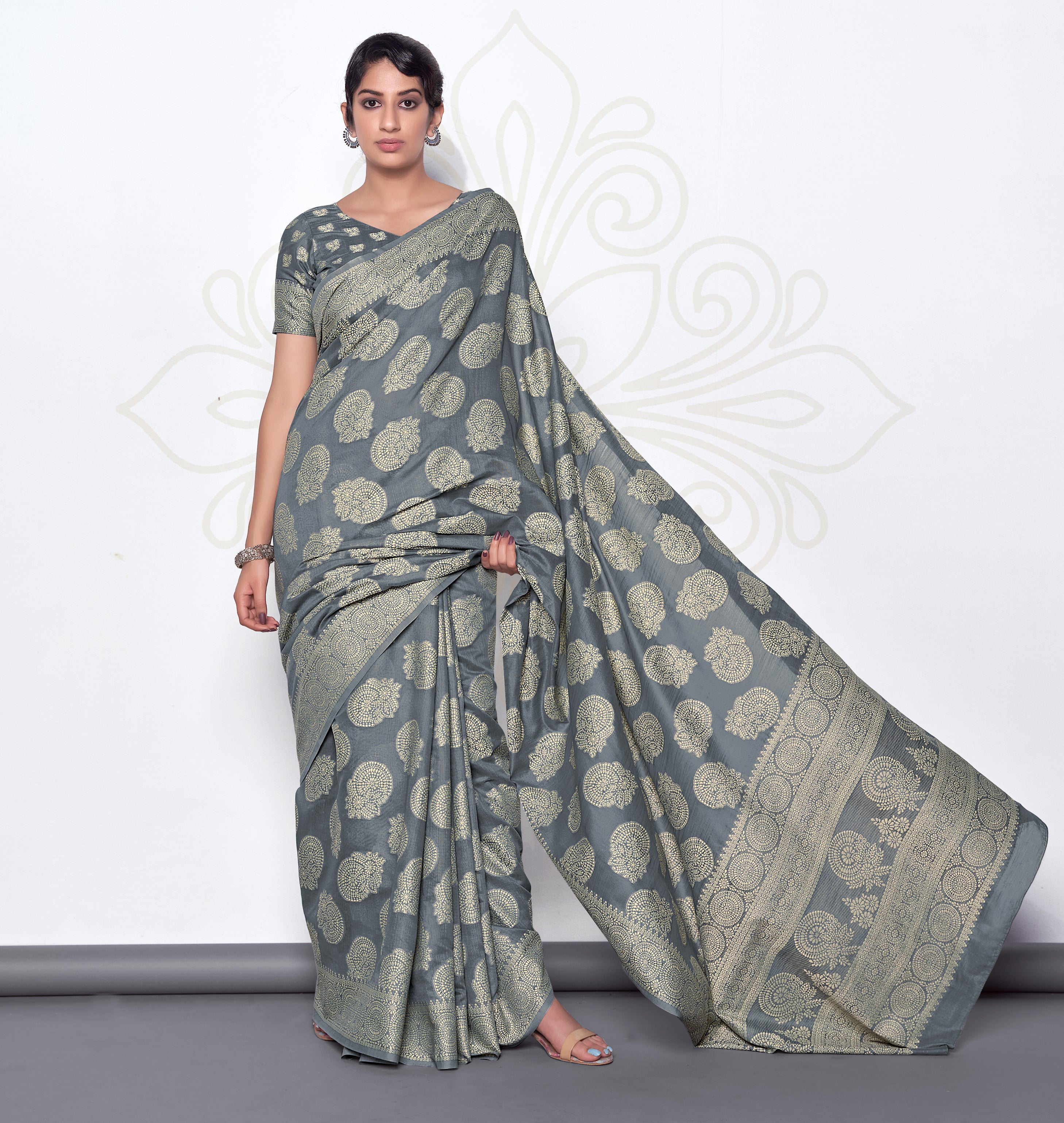 Women's Lakhnavi work Grey Cotton Silk Casual Saree - Monjolika