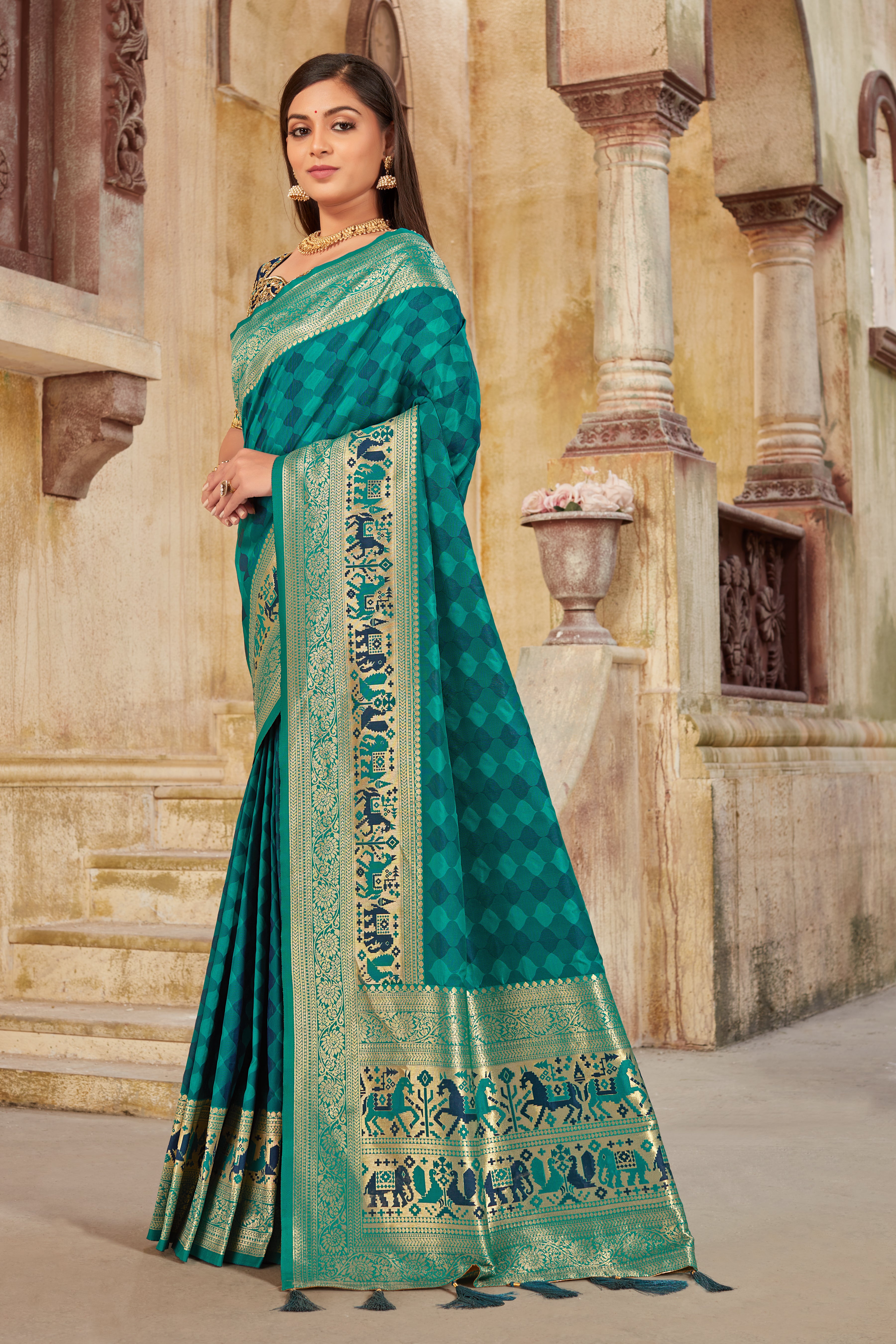 Women's Turquoise and Teal Banarasi Silk Classic Saree With Heavy Work Blouse - Monjolika