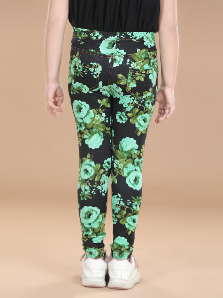 Color_Black & Green