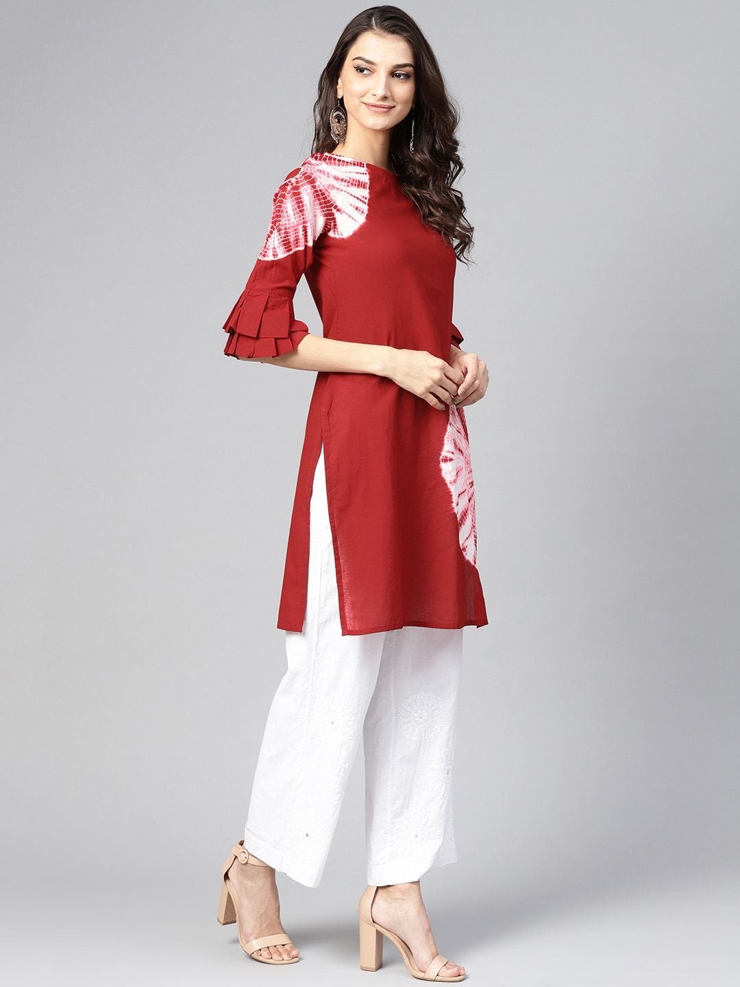 Women's Red Dyed Straight Kurta - Meeranshi