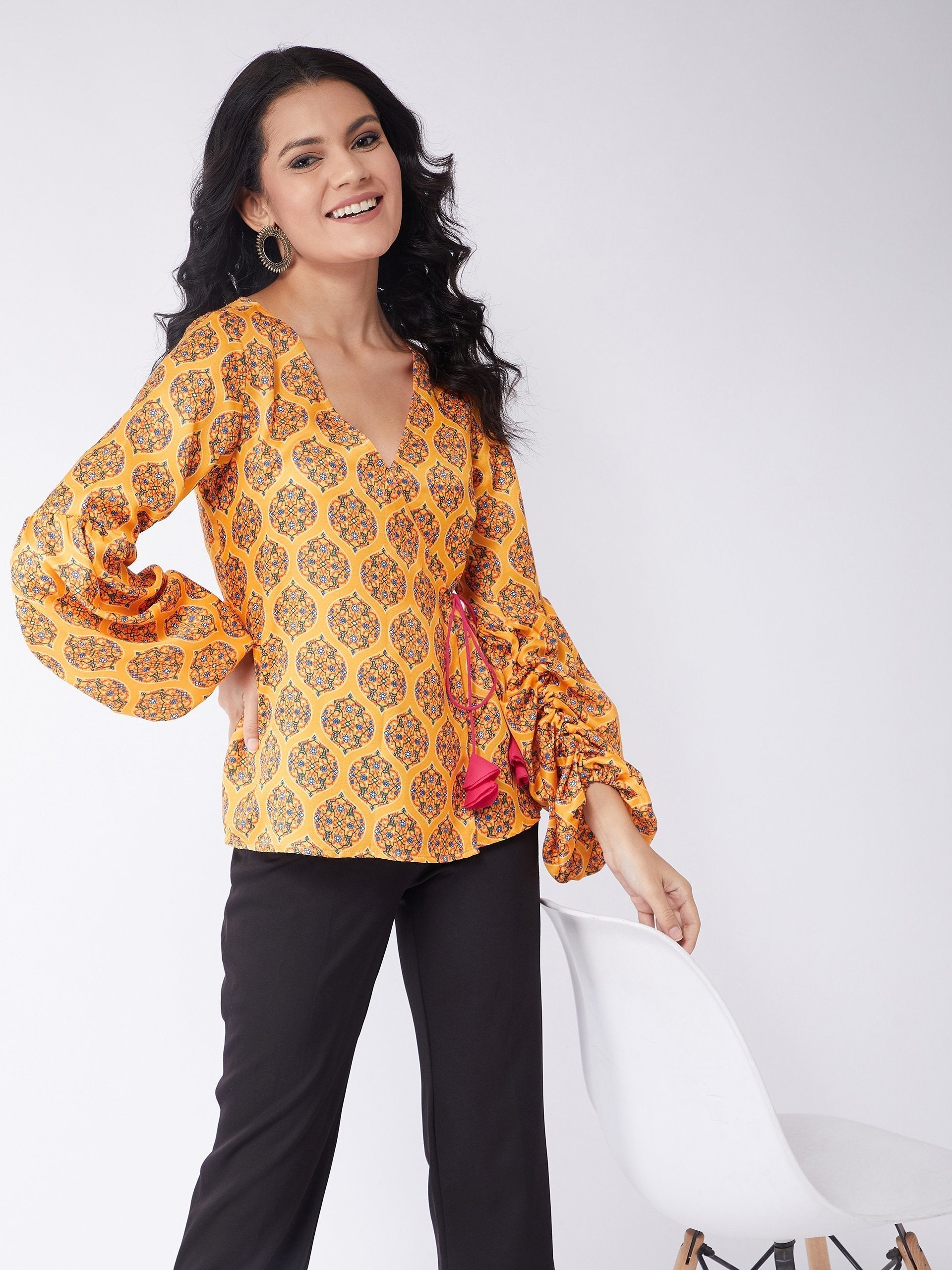 Women's Kasturi Digital Printed Overlap Puff Sleeves Top - Pannkh