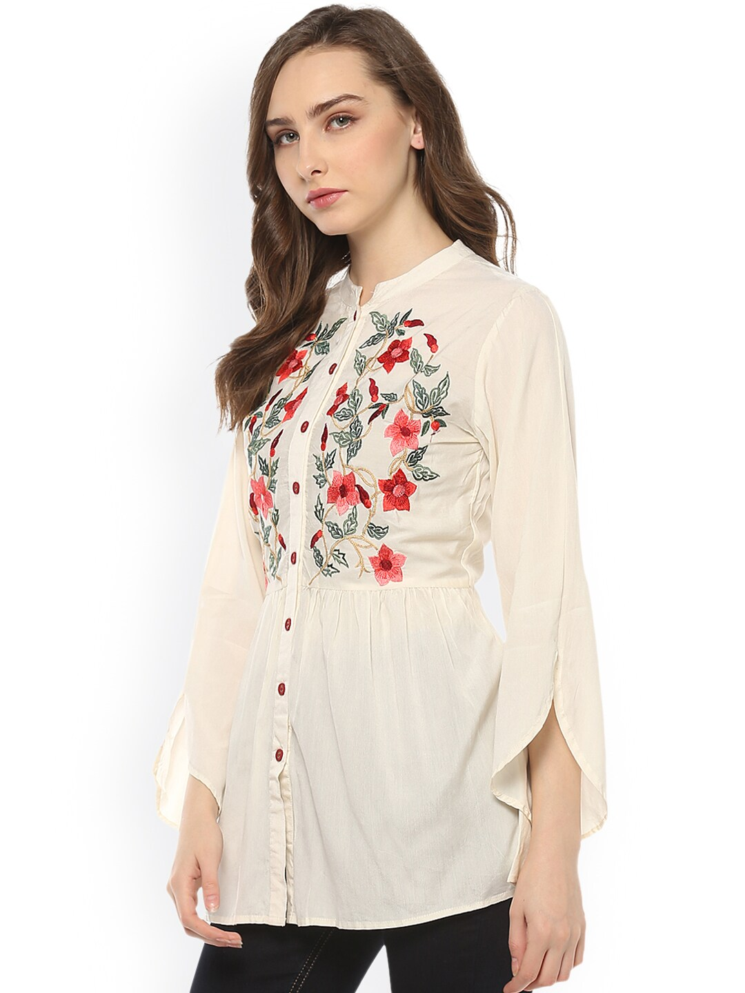 Women's  Off-White Embroidered Top - Wahe-NOOR