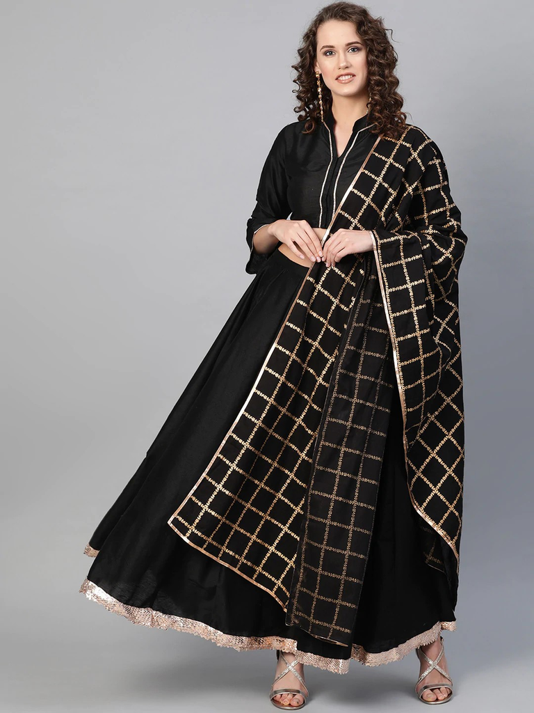 Women's  Black Solid Lehanga Choli With Dupatta