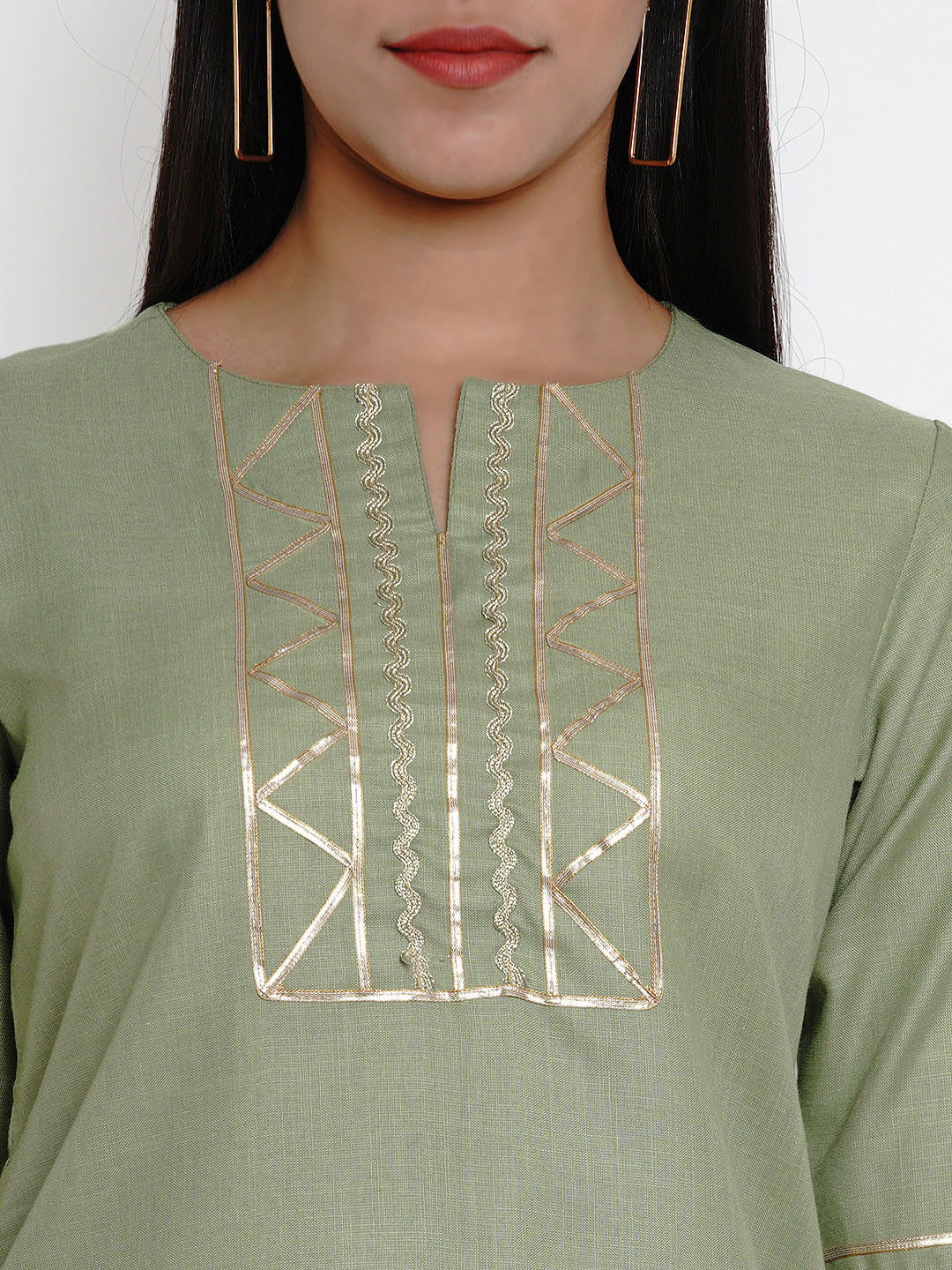 Women's  Green Kurti With Lace Detailing - Wahe-NOOR