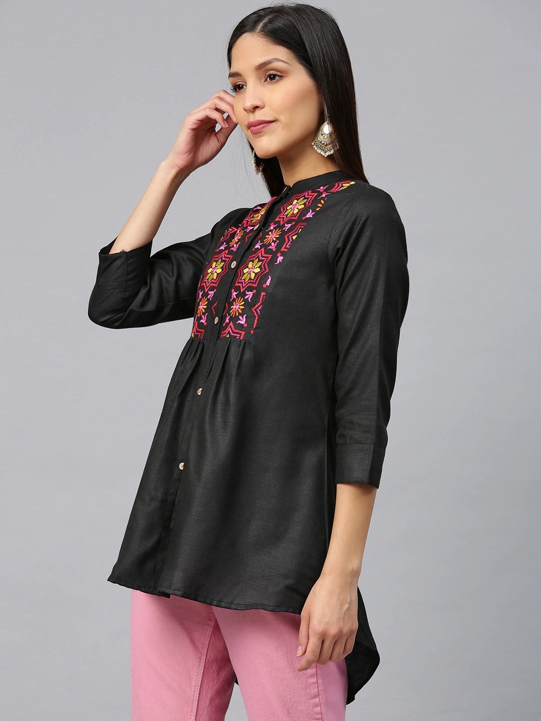 Glam Up Your Wardrobe with the Latest Kurti Styles: 10 Head Turning New  Kurti Designs for 2020