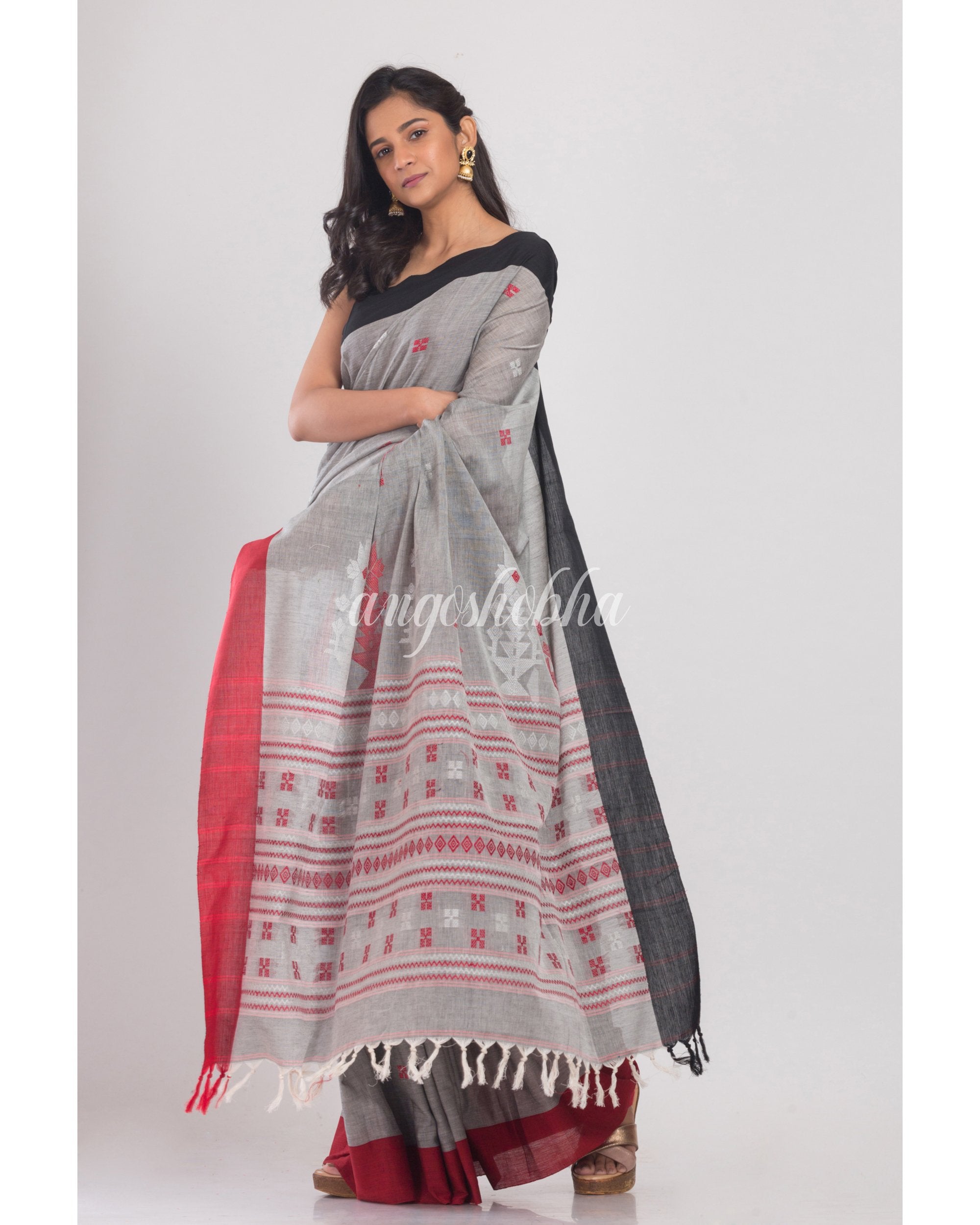 Women's Grey Handloom Cotton Saree - Angoshobha